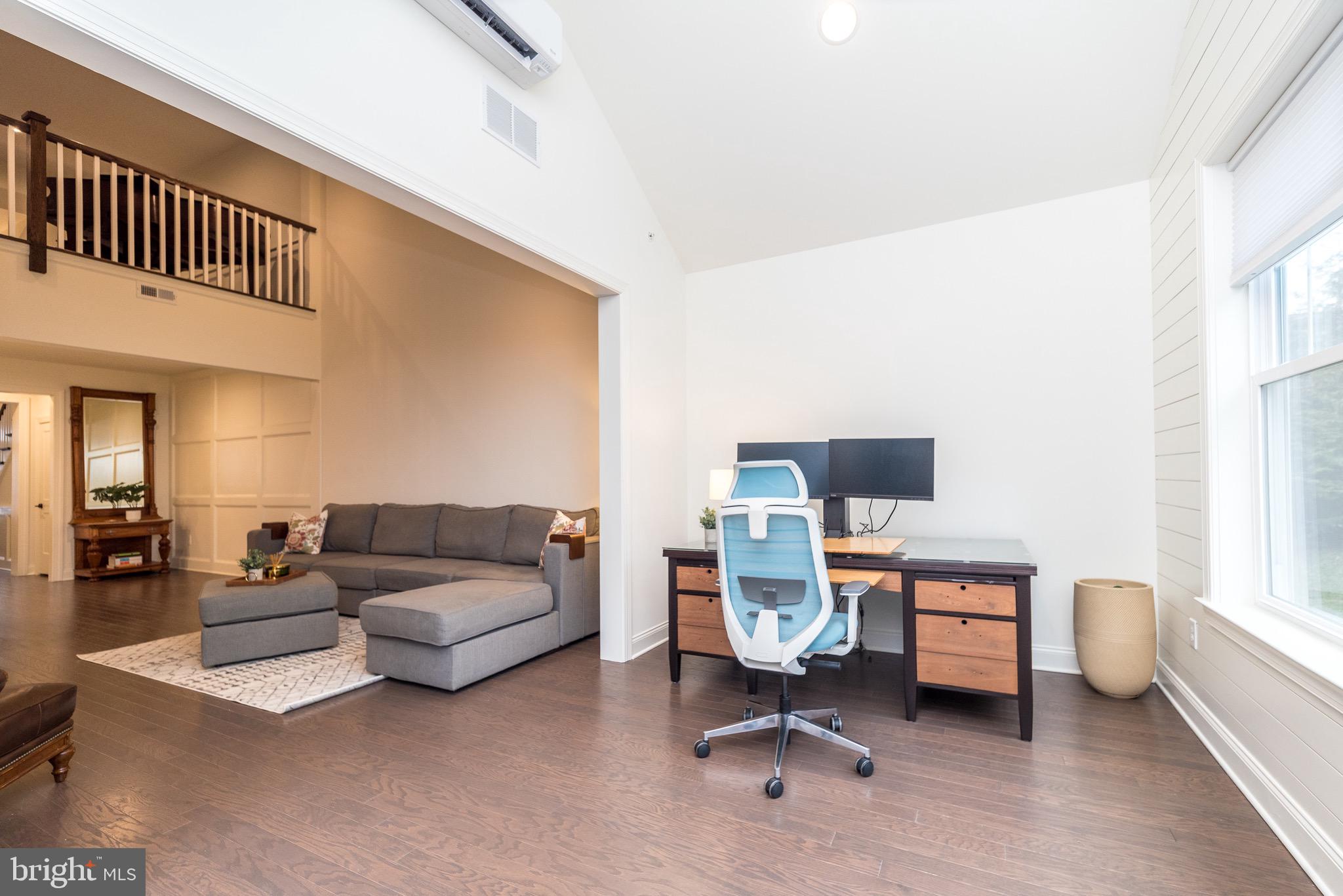 ROSE POINTE - Residential