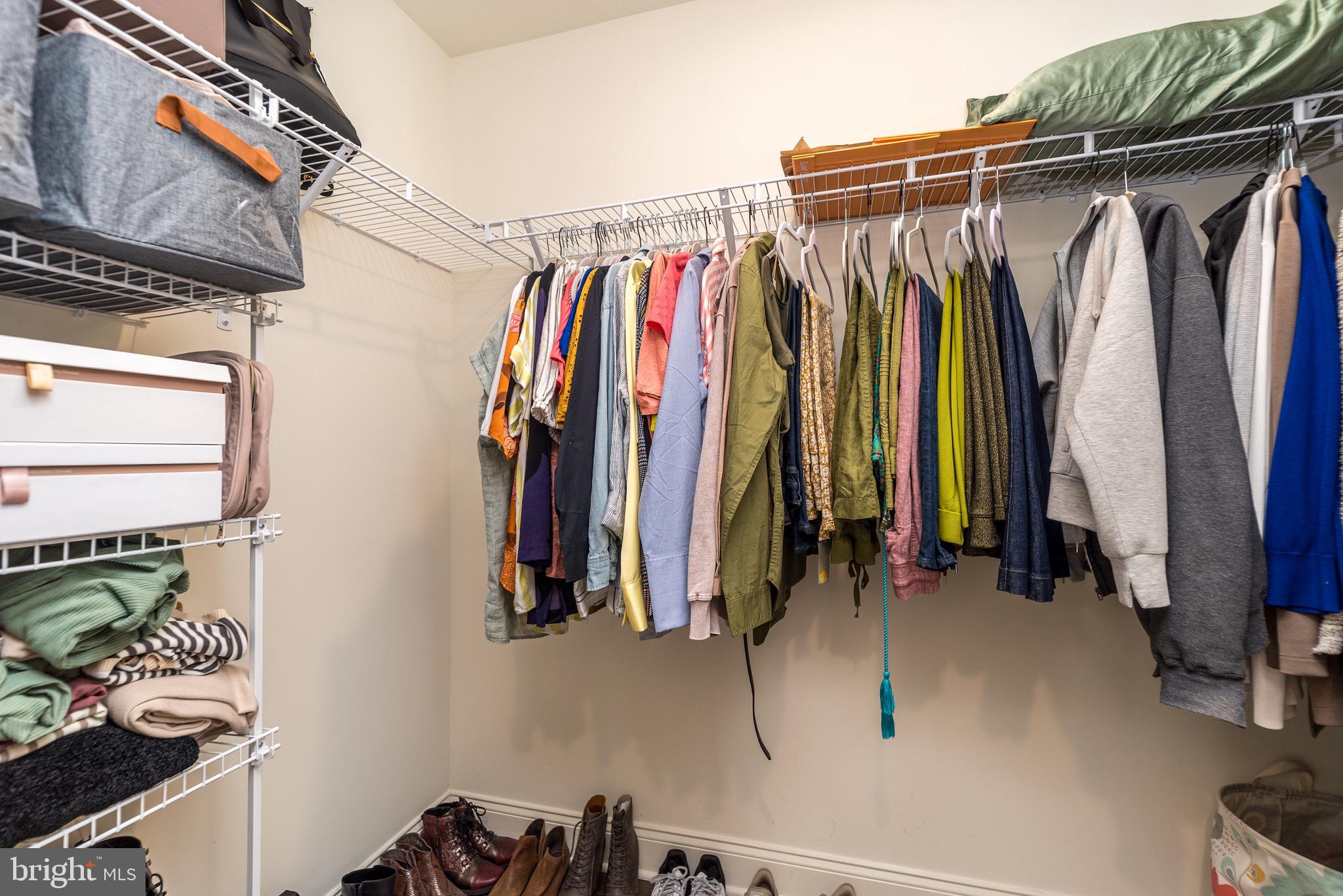 ROSE POINTE - Residential