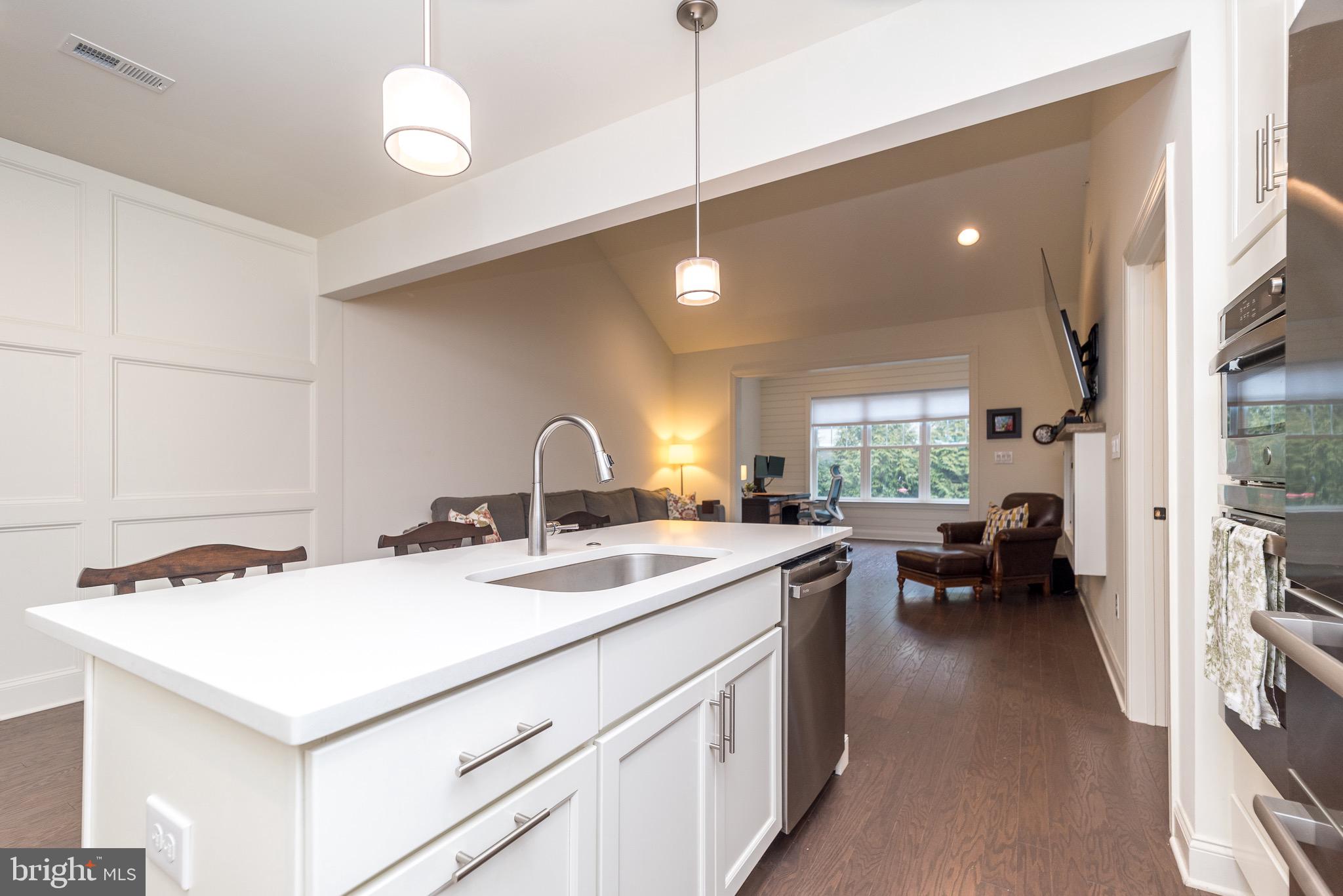 ROSE POINTE - Residential