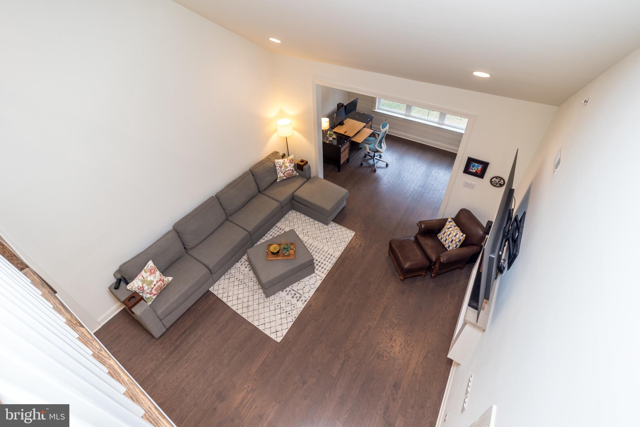 ROSE POINTE - Residential