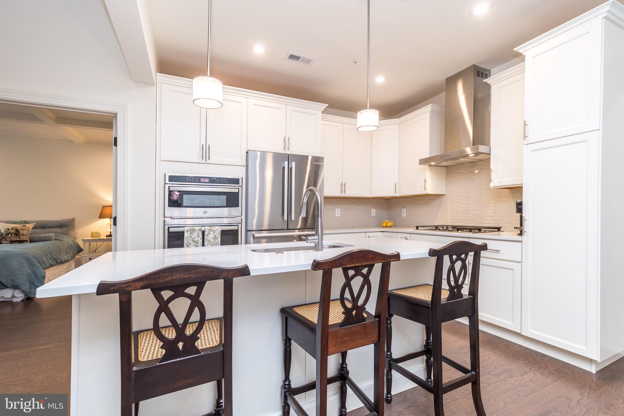 ROSE POINTE - Residential