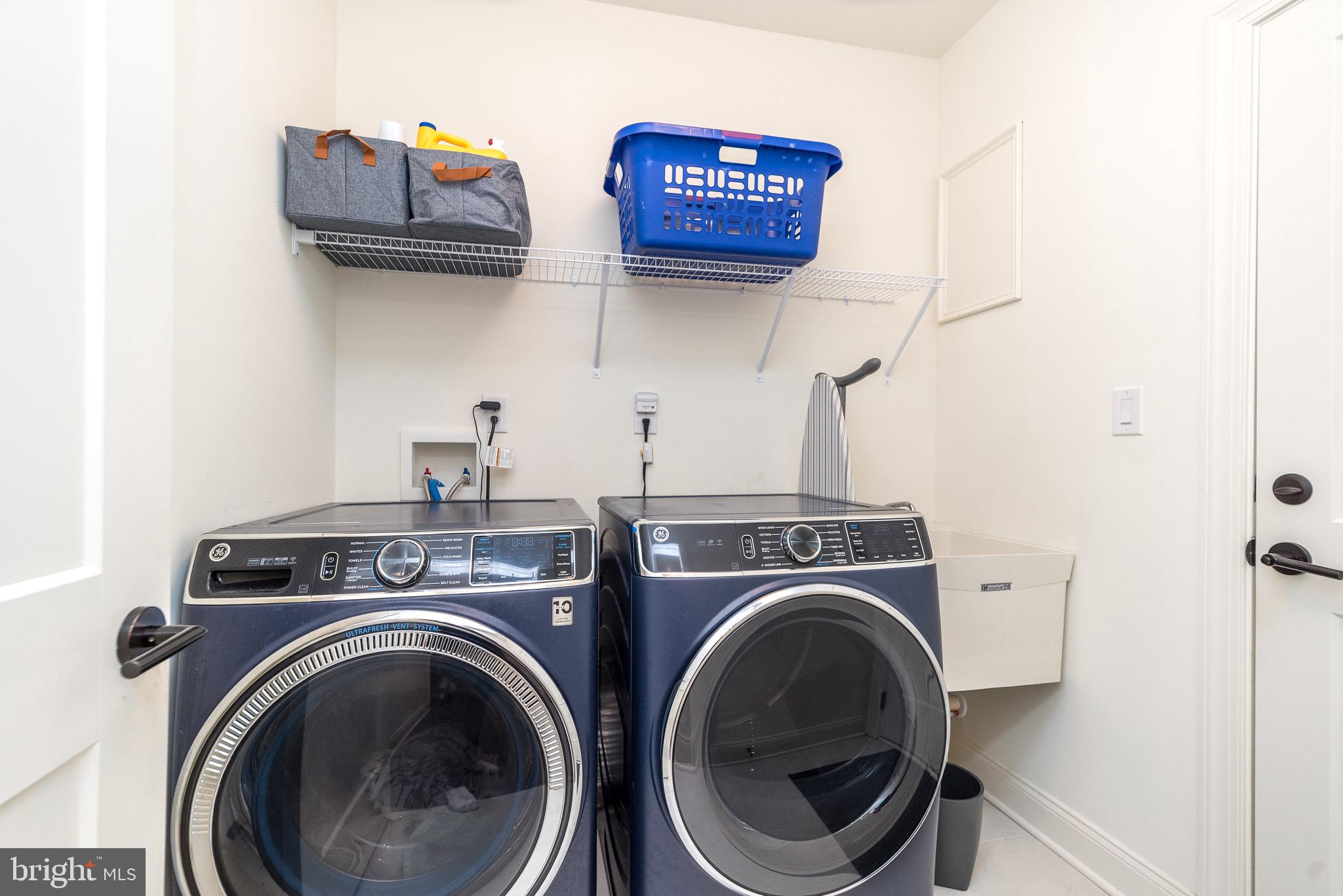 ROSE POINTE - Residential