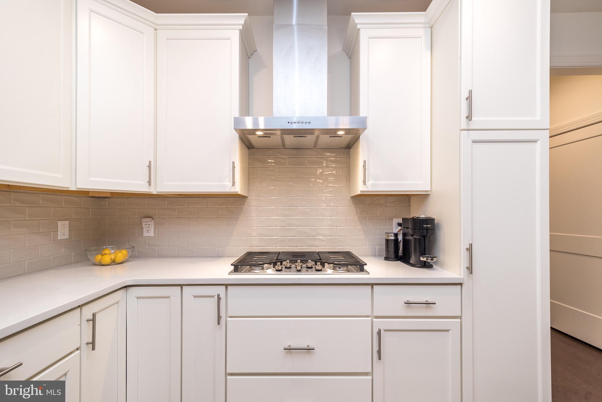 ROSE POINTE - Residential