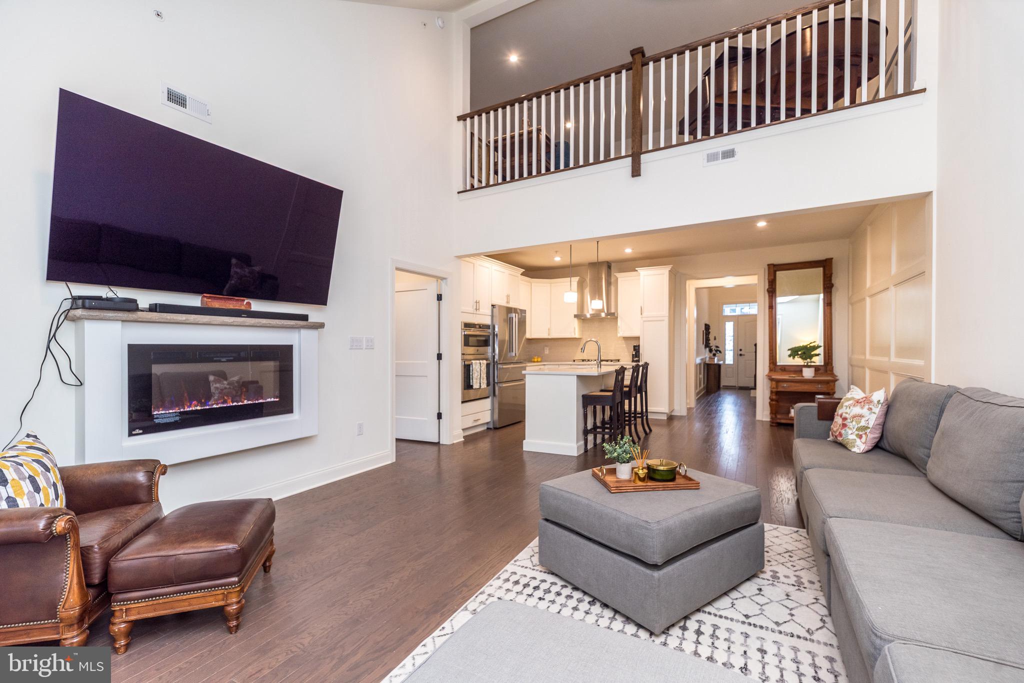 ROSE POINTE - Residential