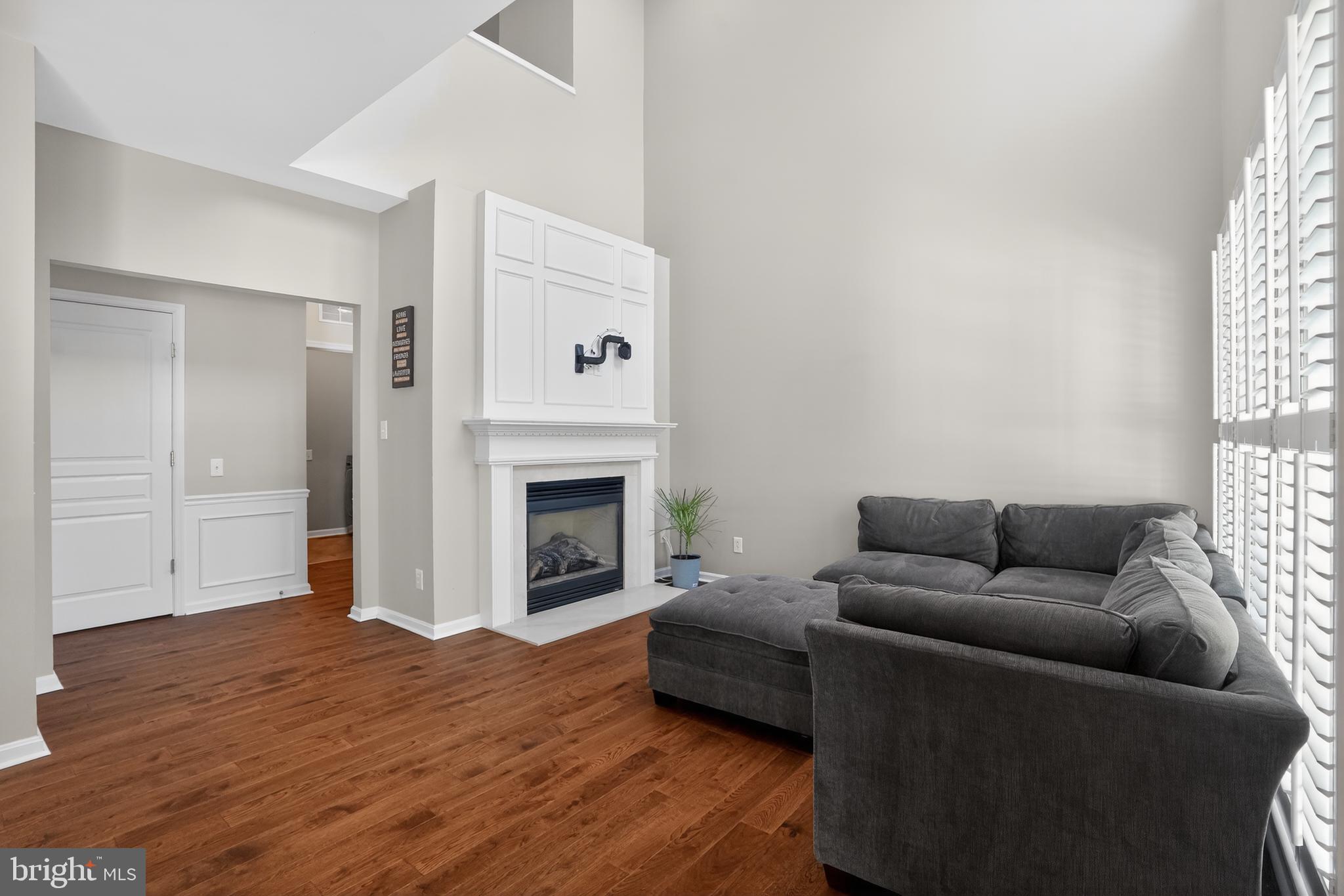 WINDSOR RIDGE - Residential