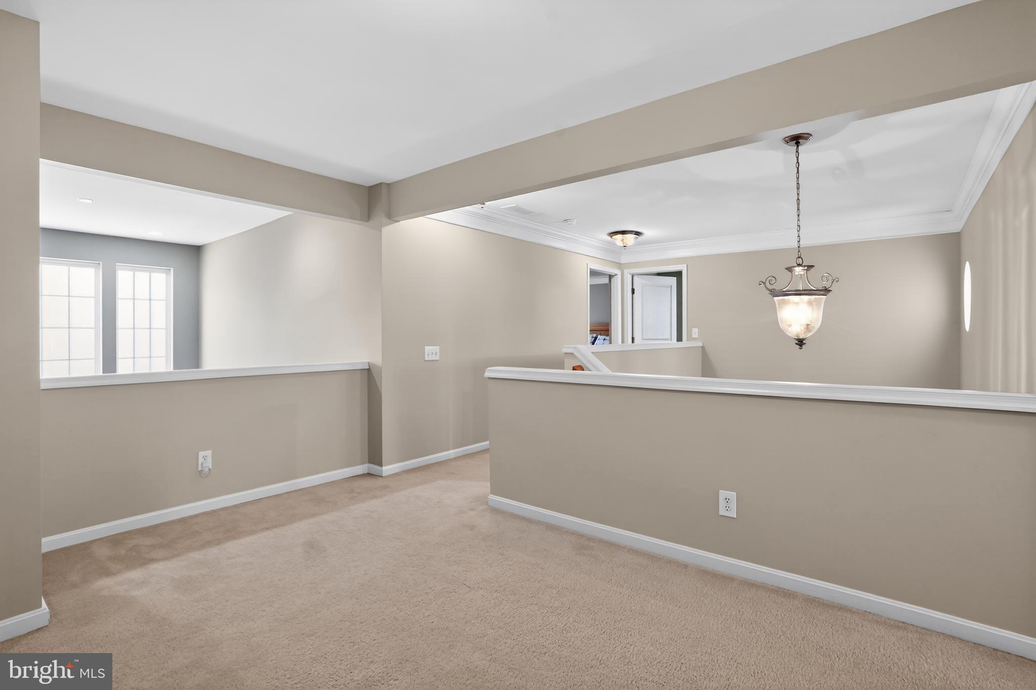 WINDSOR RIDGE - Residential