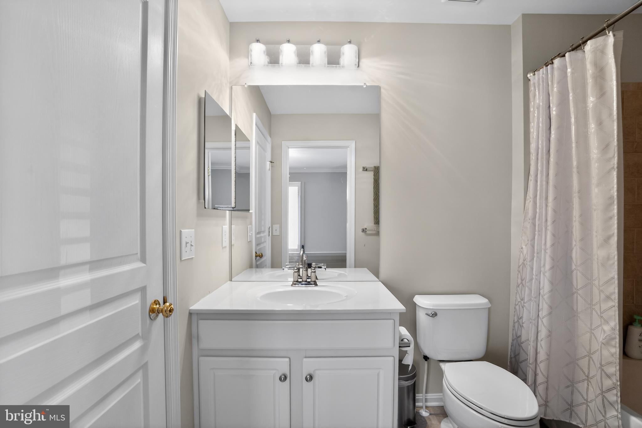 WINDSOR RIDGE - Residential