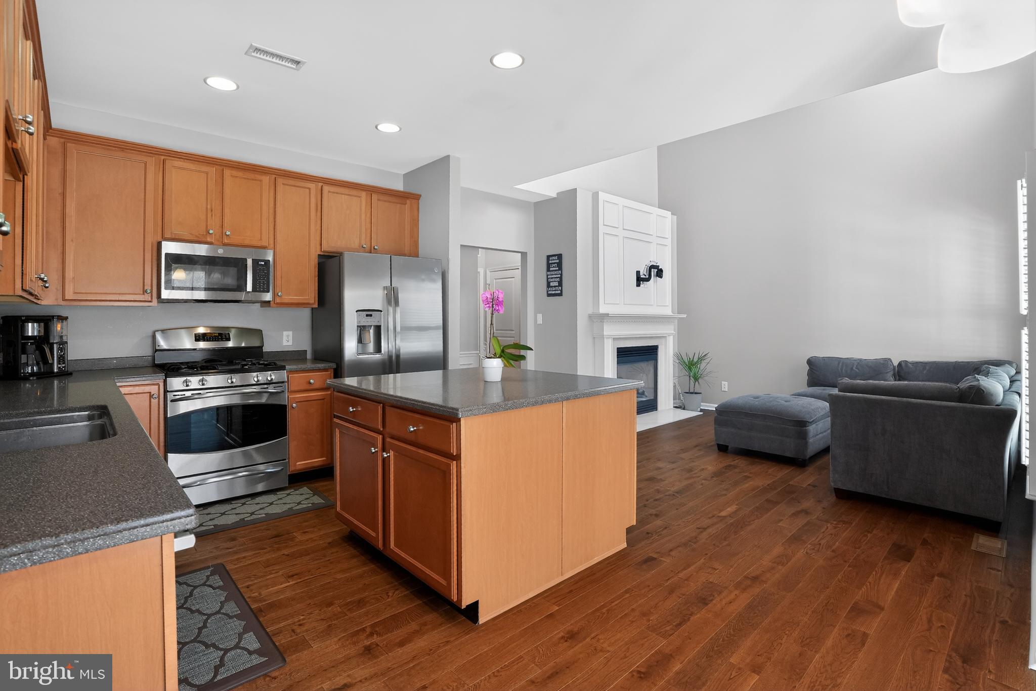 WINDSOR RIDGE - Residential