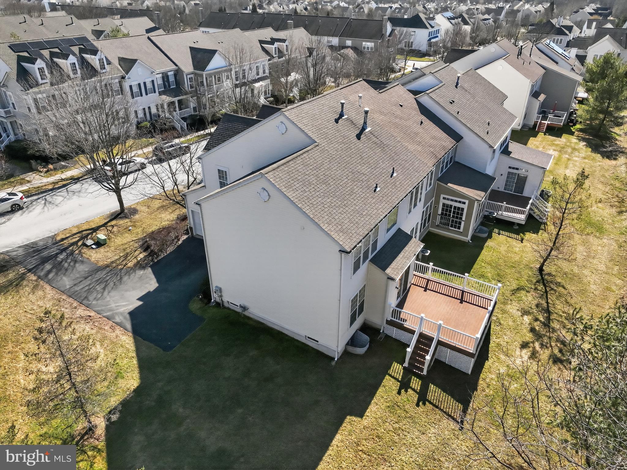 WINDSOR RIDGE - Residential