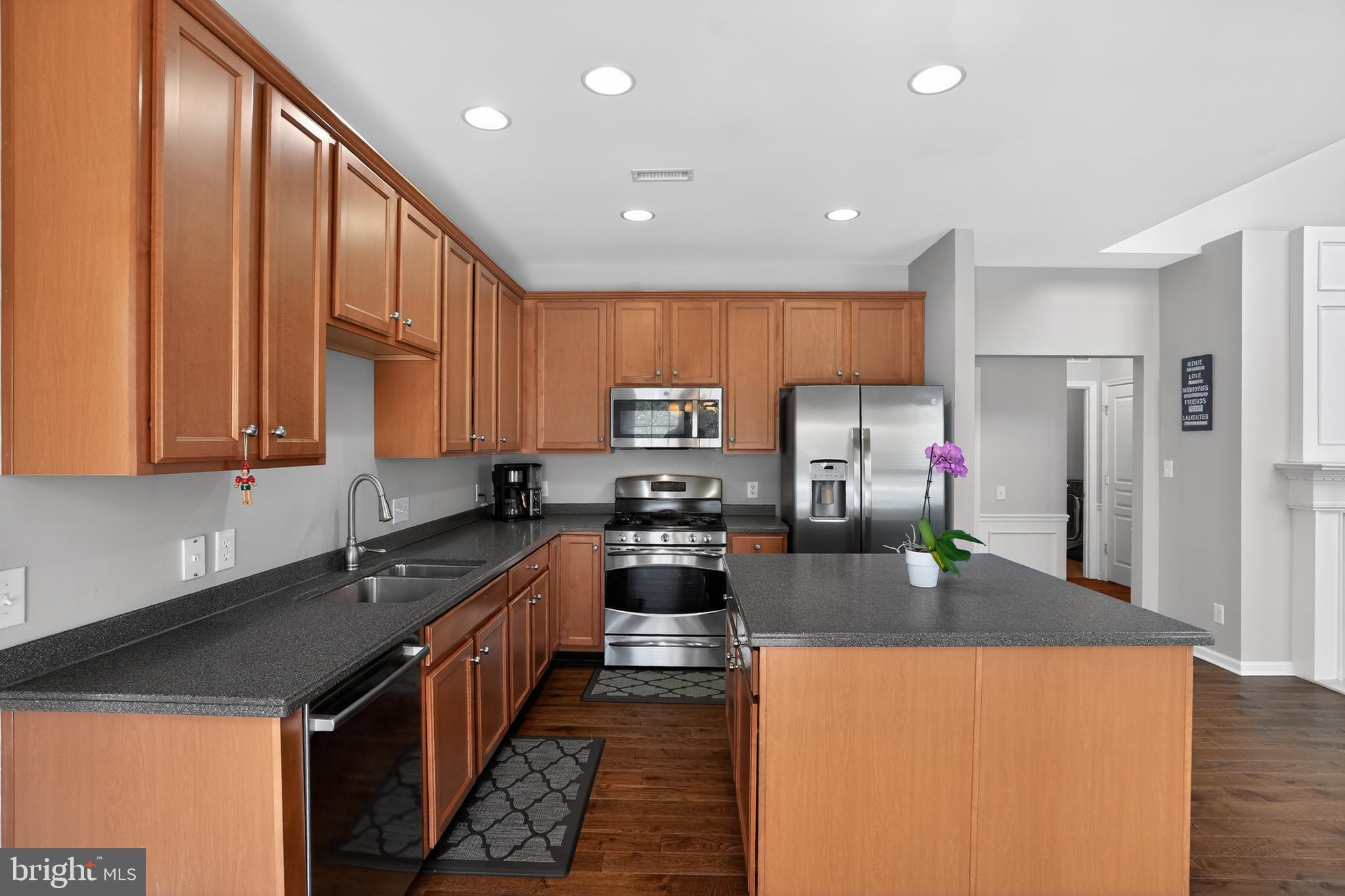 WINDSOR RIDGE - Residential