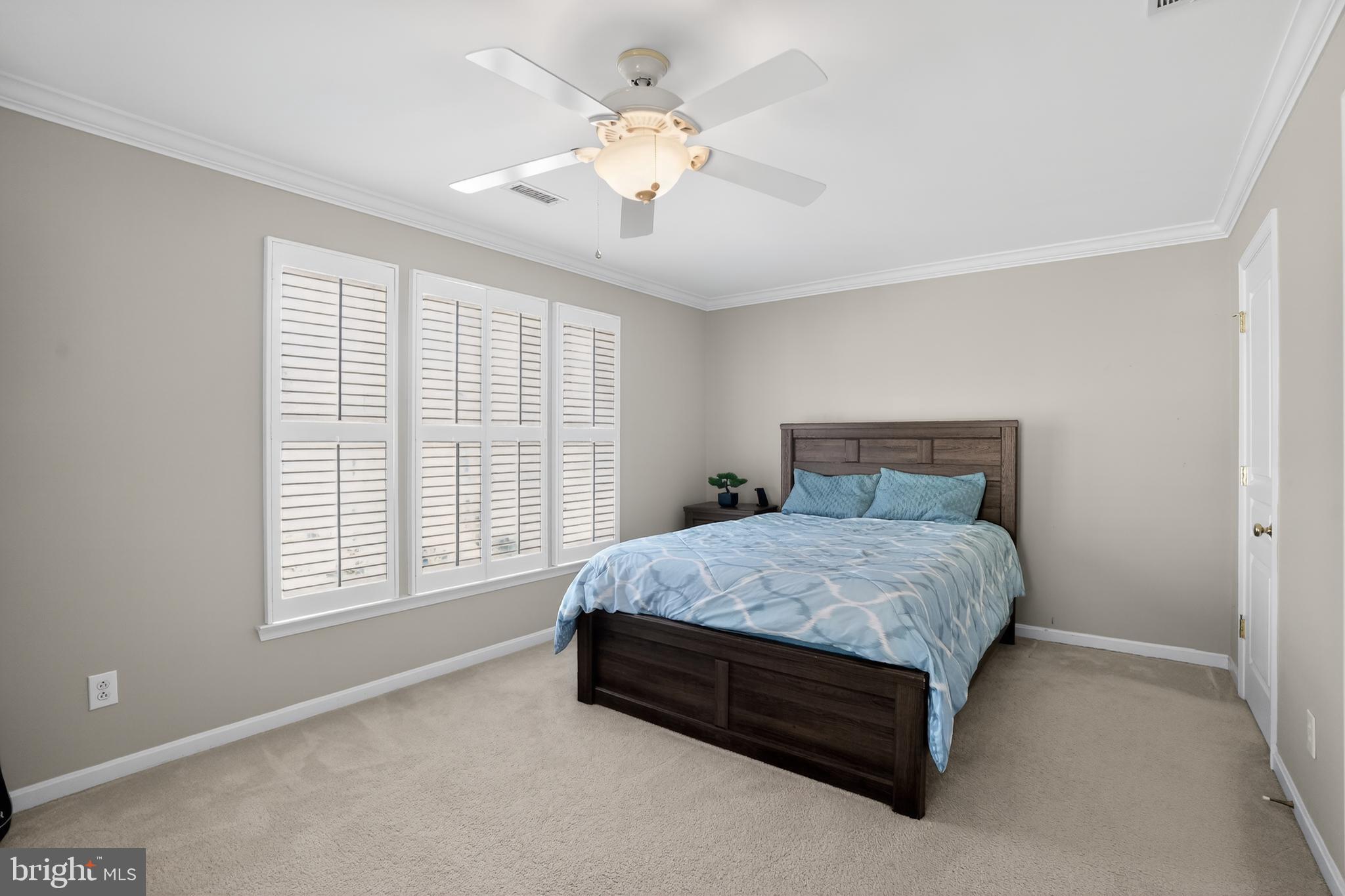 WINDSOR RIDGE - Residential