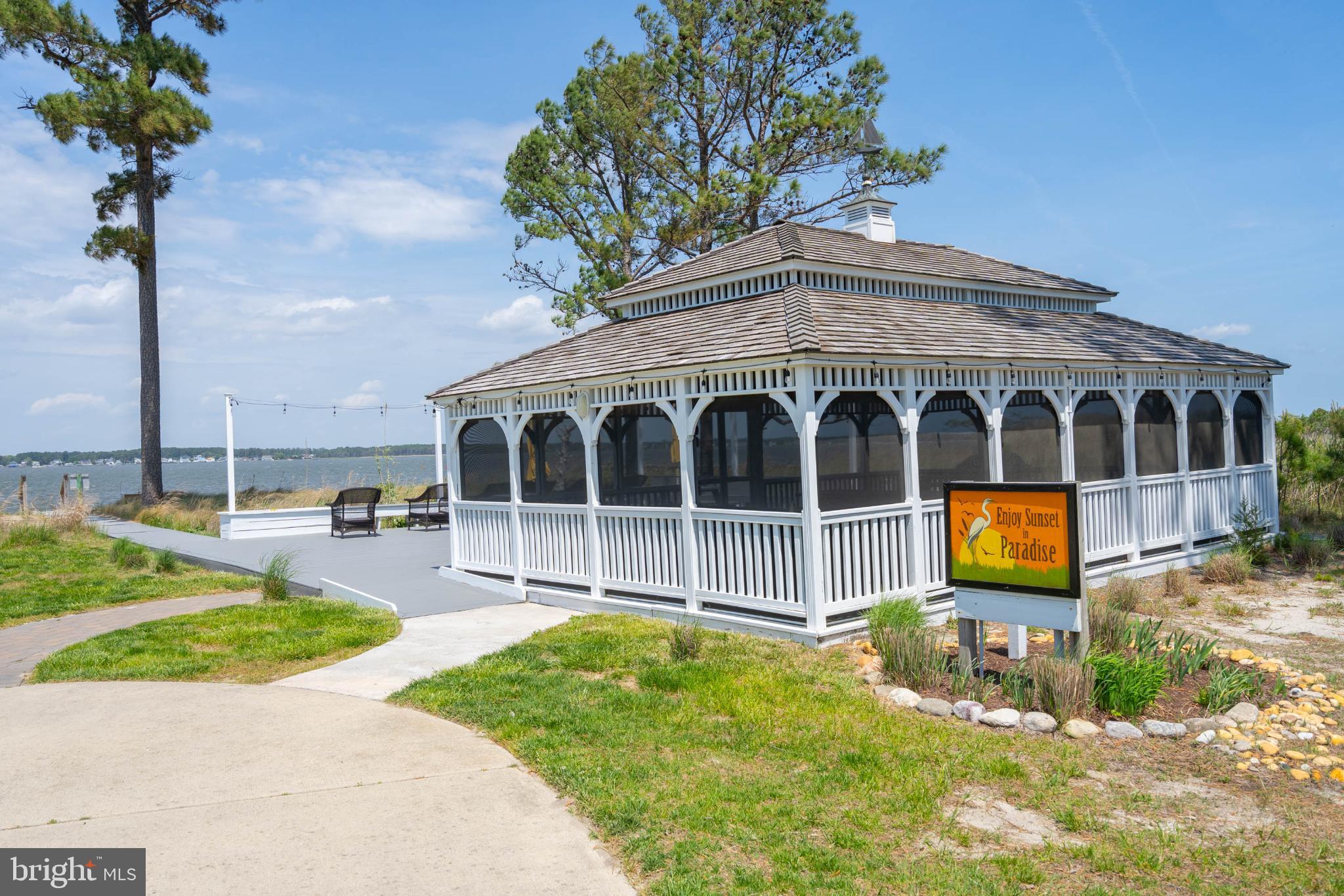 SEAGRASS PLANTATION - Residential