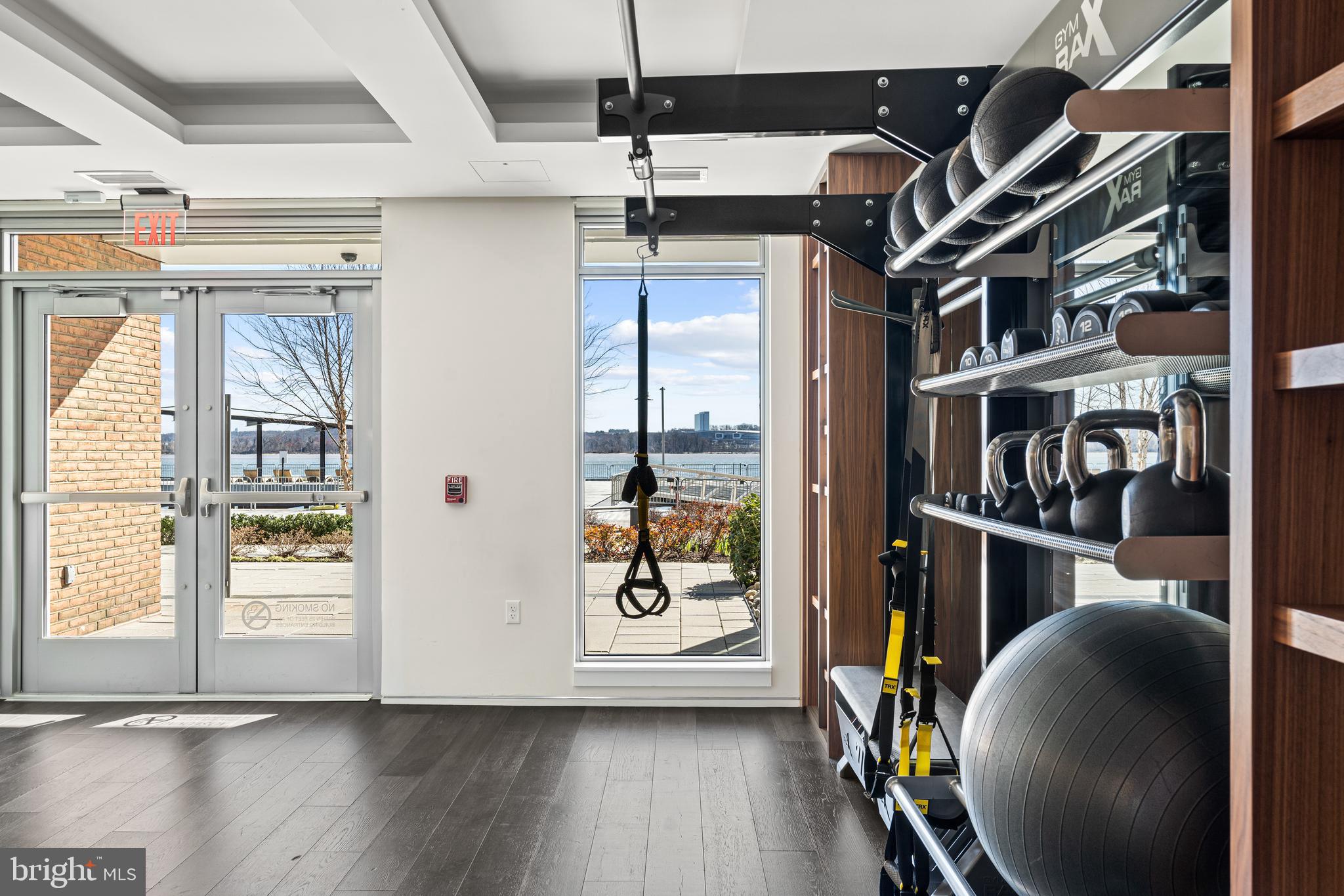 ROBINSON LANDING - Residential