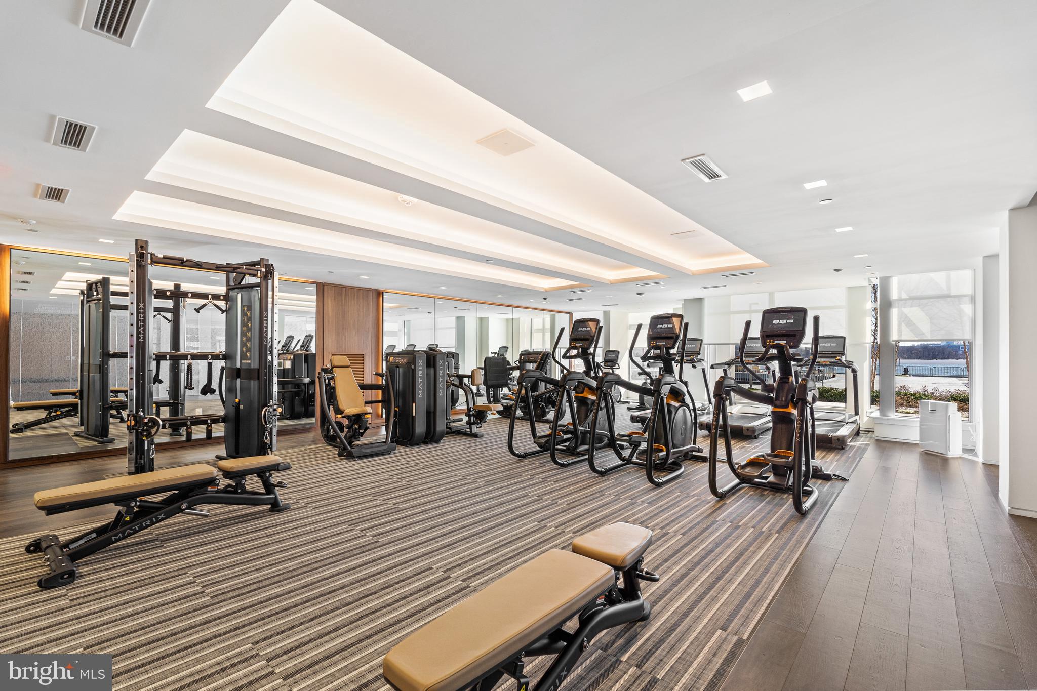 ROBINSON LANDING - Residential