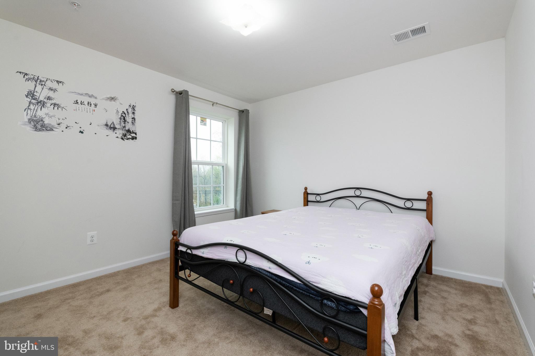 FIELDCREST - Residential