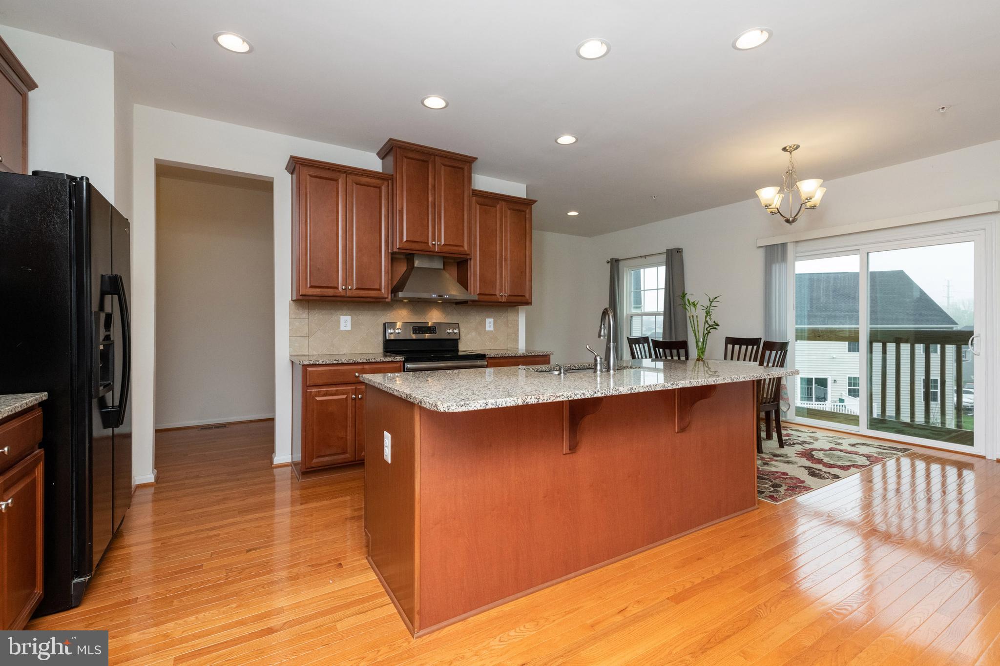 FIELDCREST - Residential