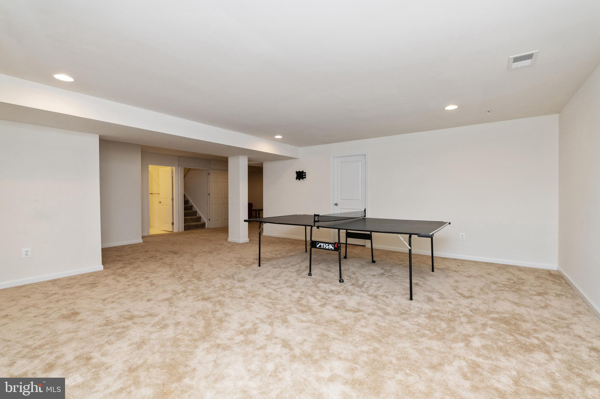 FIELDCREST - Residential