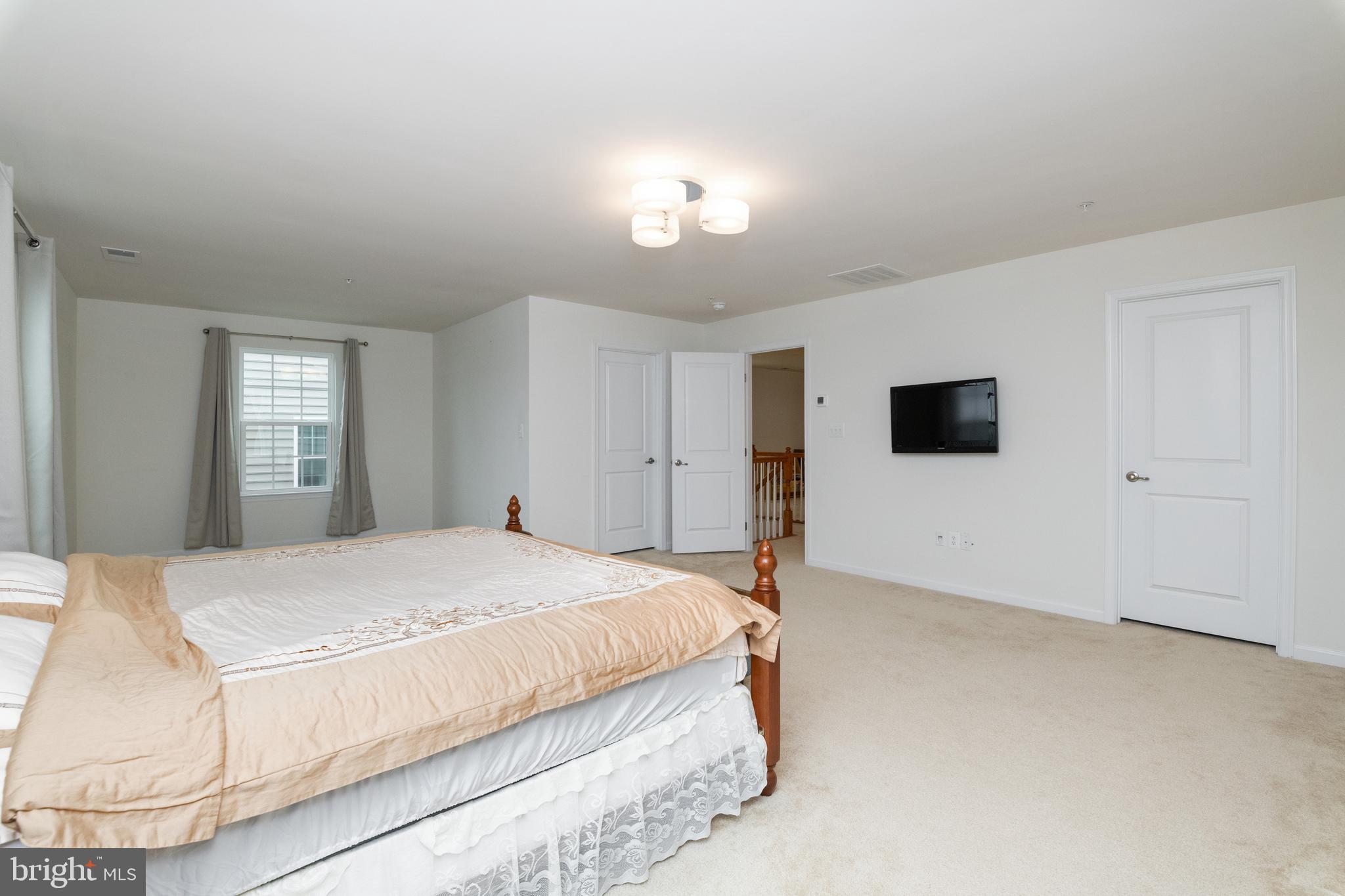 FIELDCREST - Residential