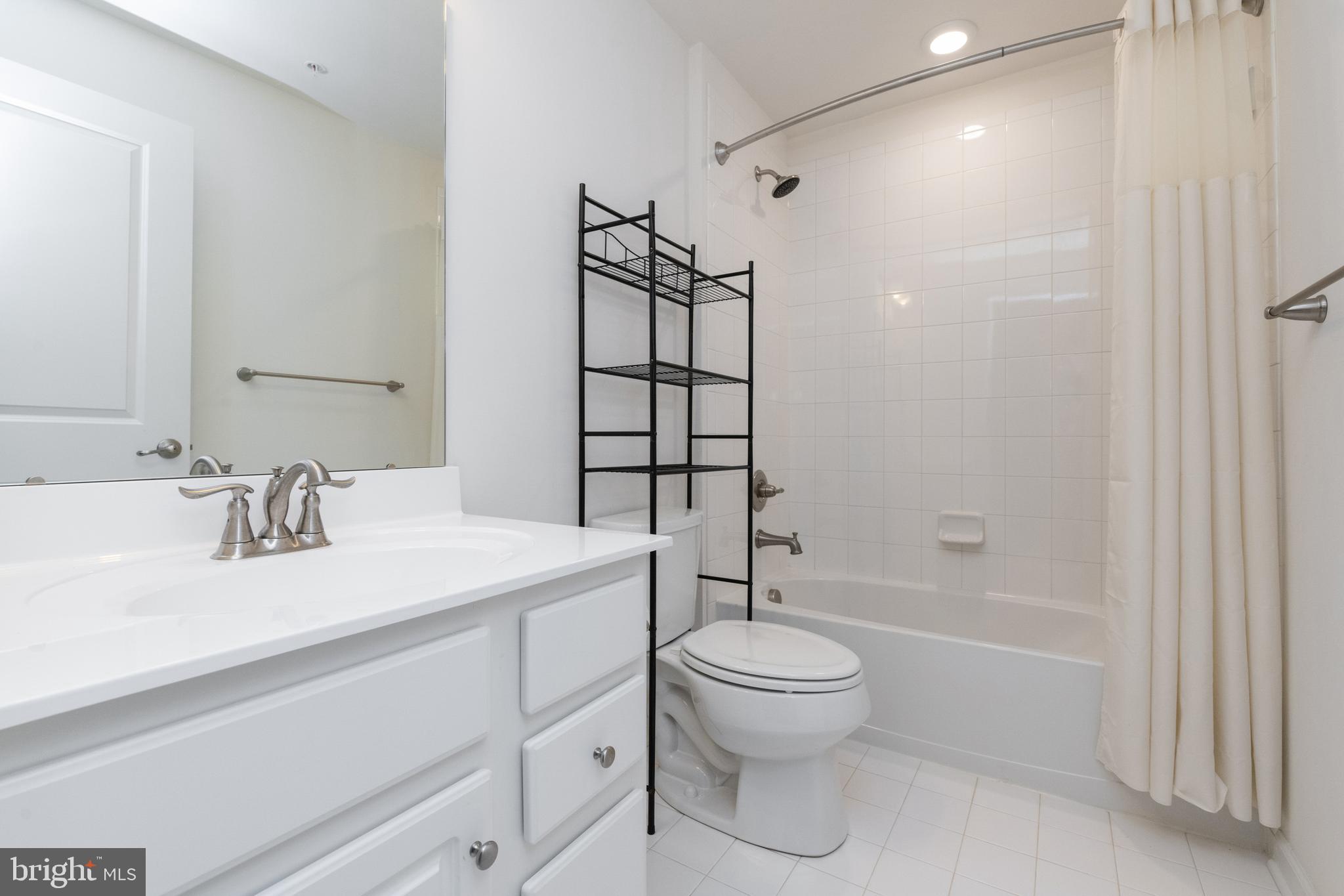 FIELDCREST - Residential