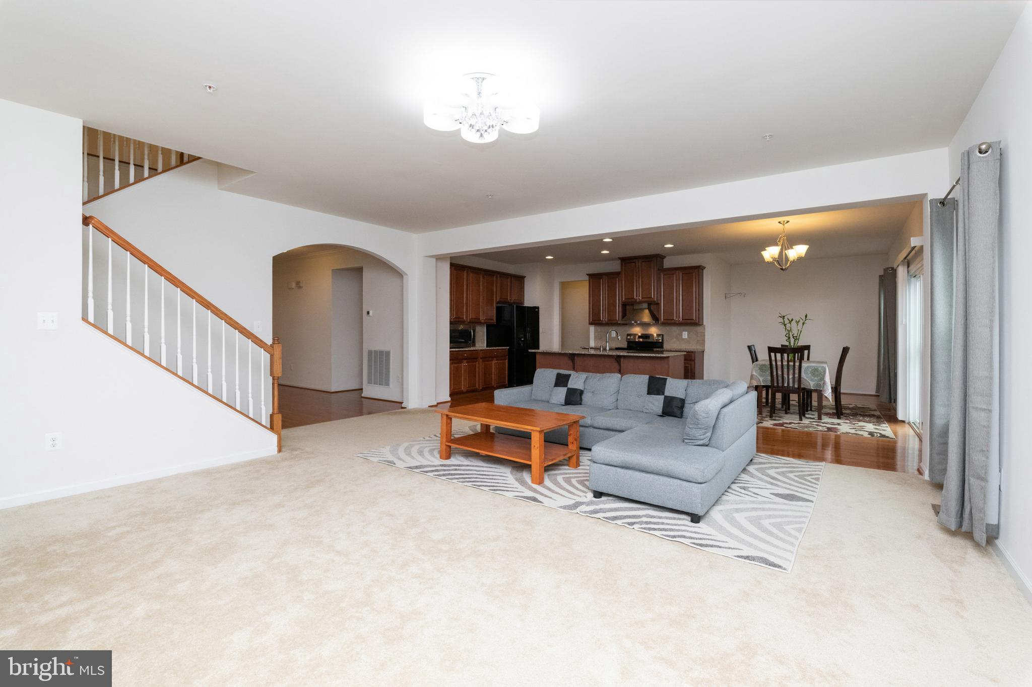 FIELDCREST - Residential