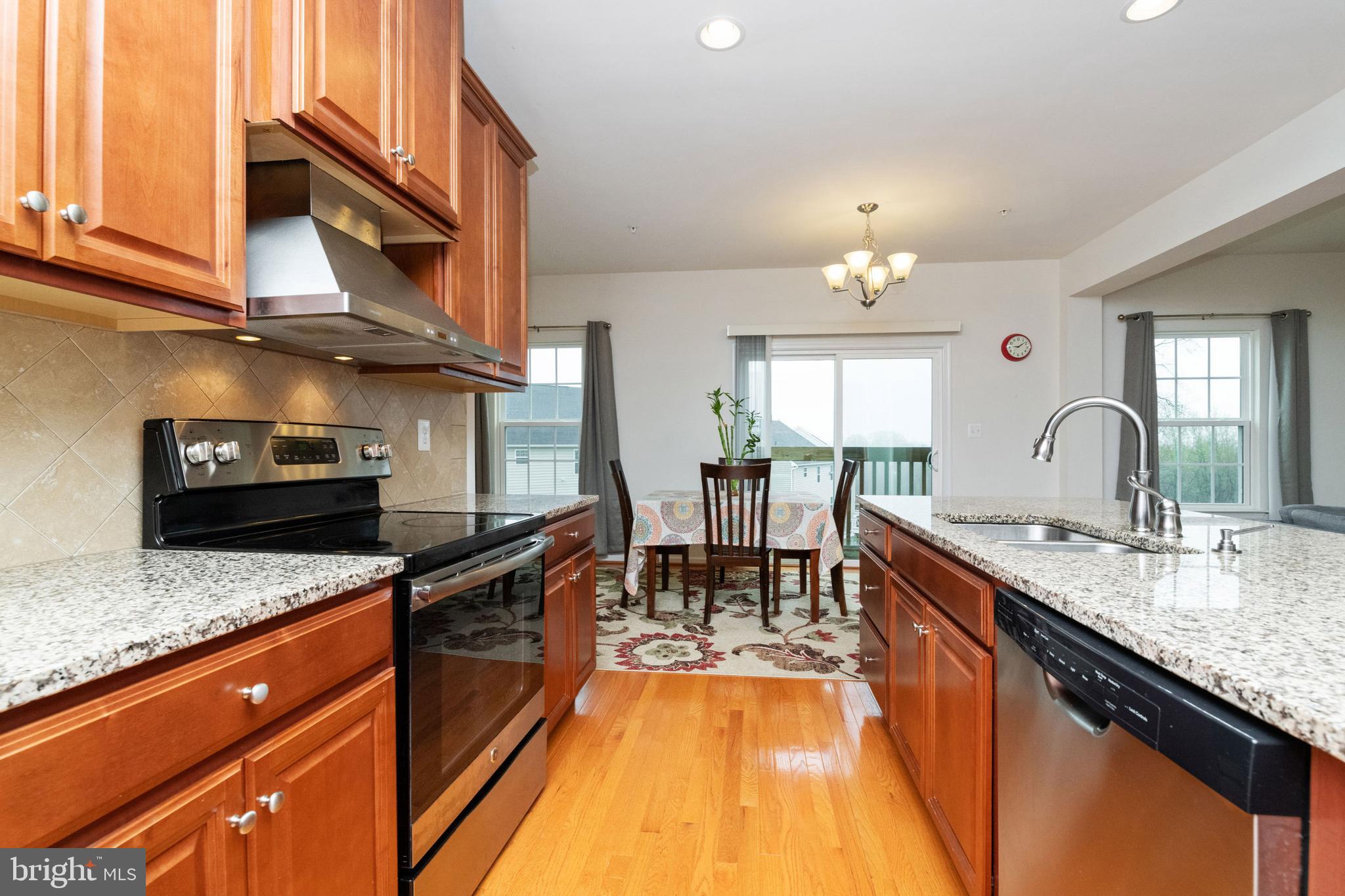 FIELDCREST - Residential