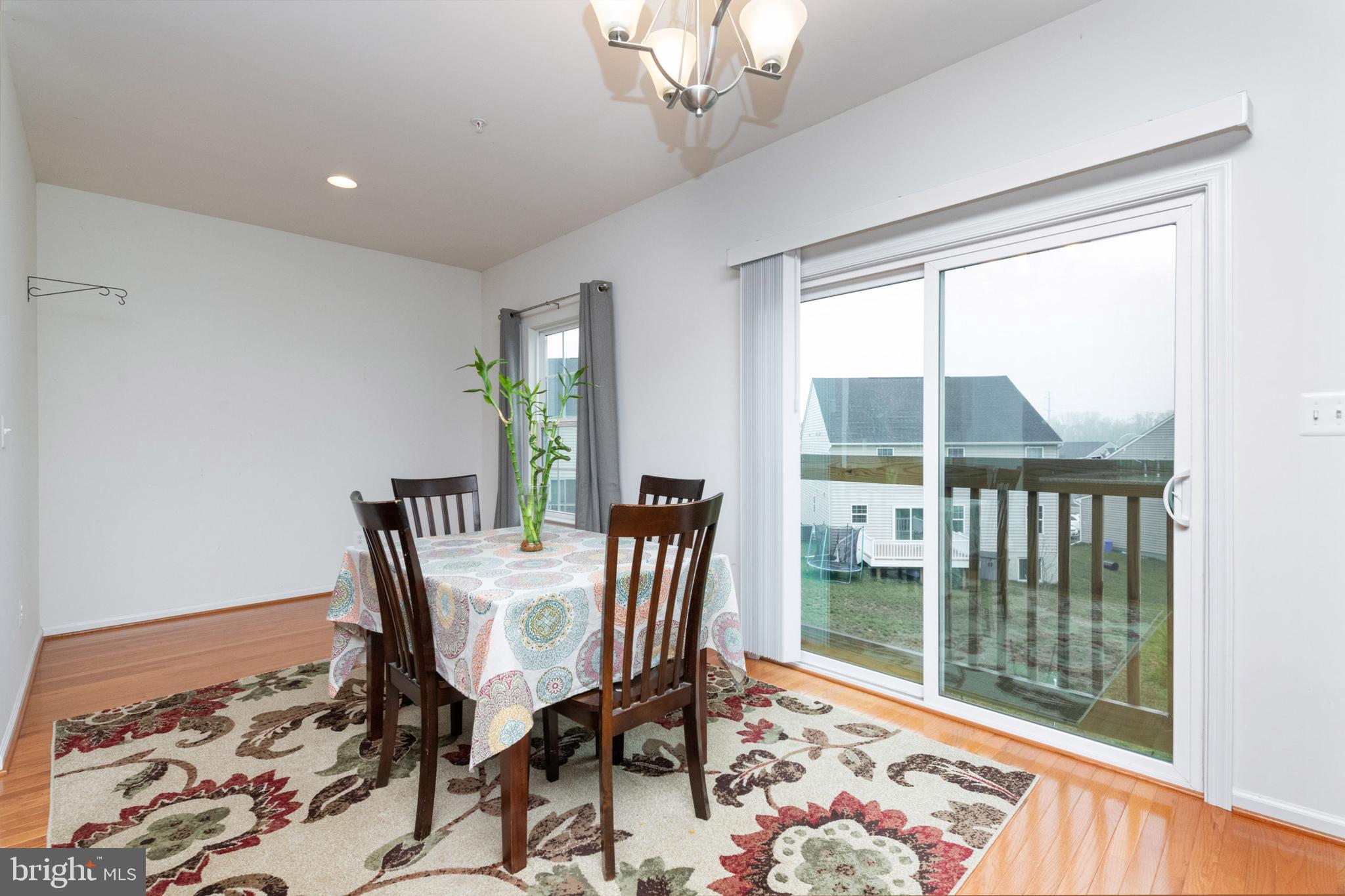 FIELDCREST - Residential