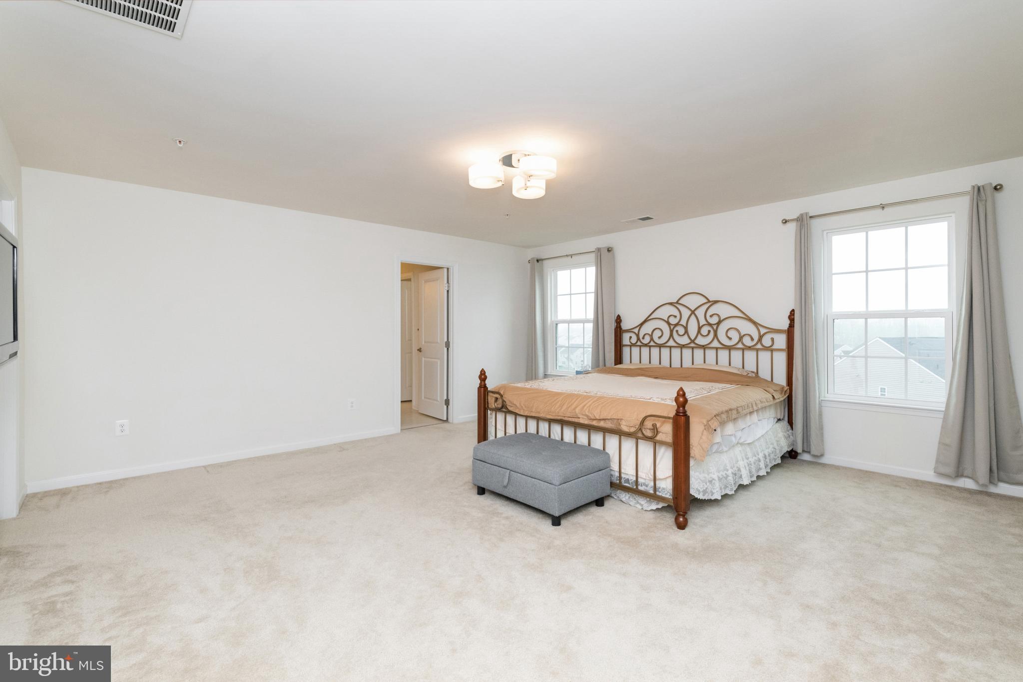 FIELDCREST - Residential