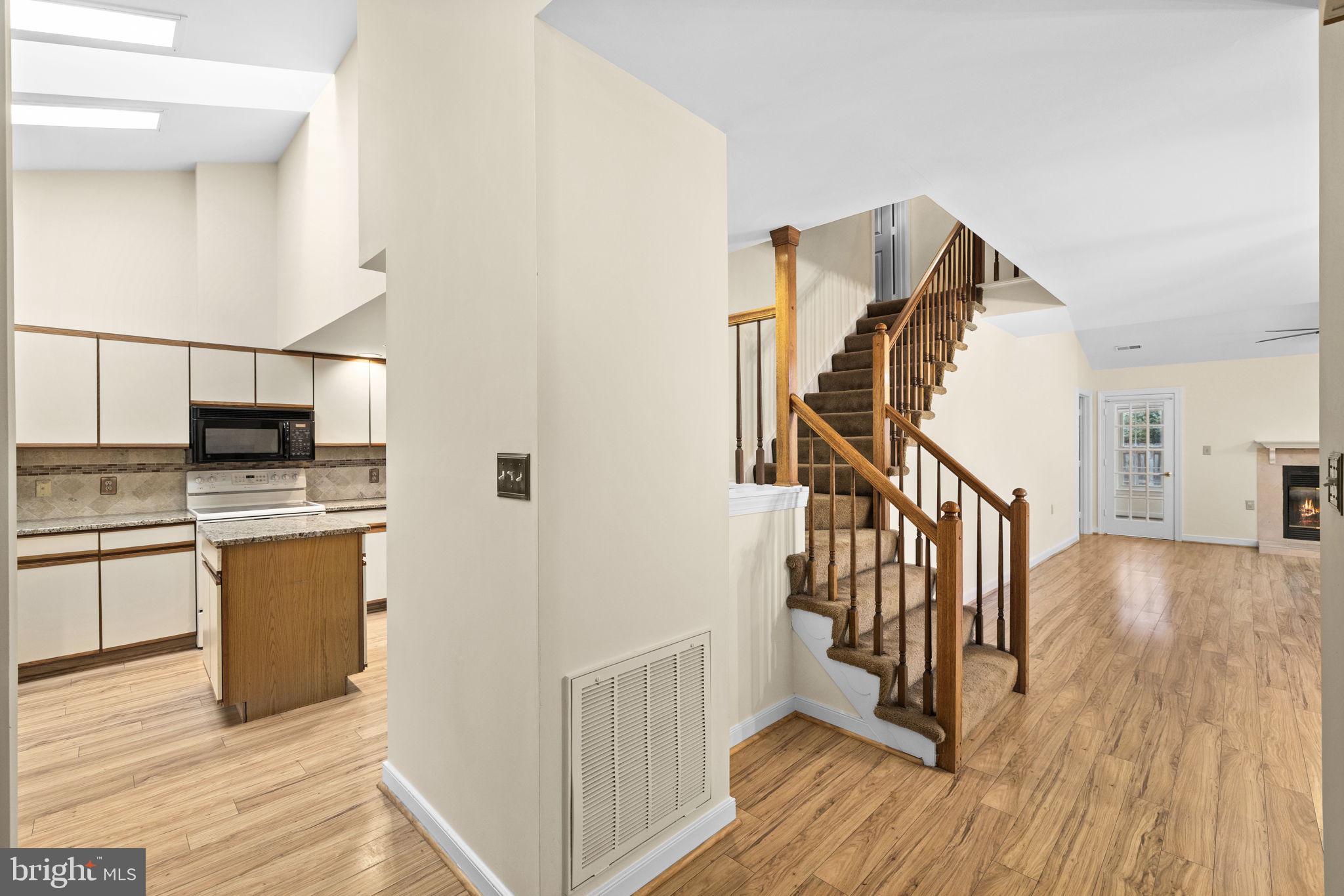 SUMMERLAKE - Residential