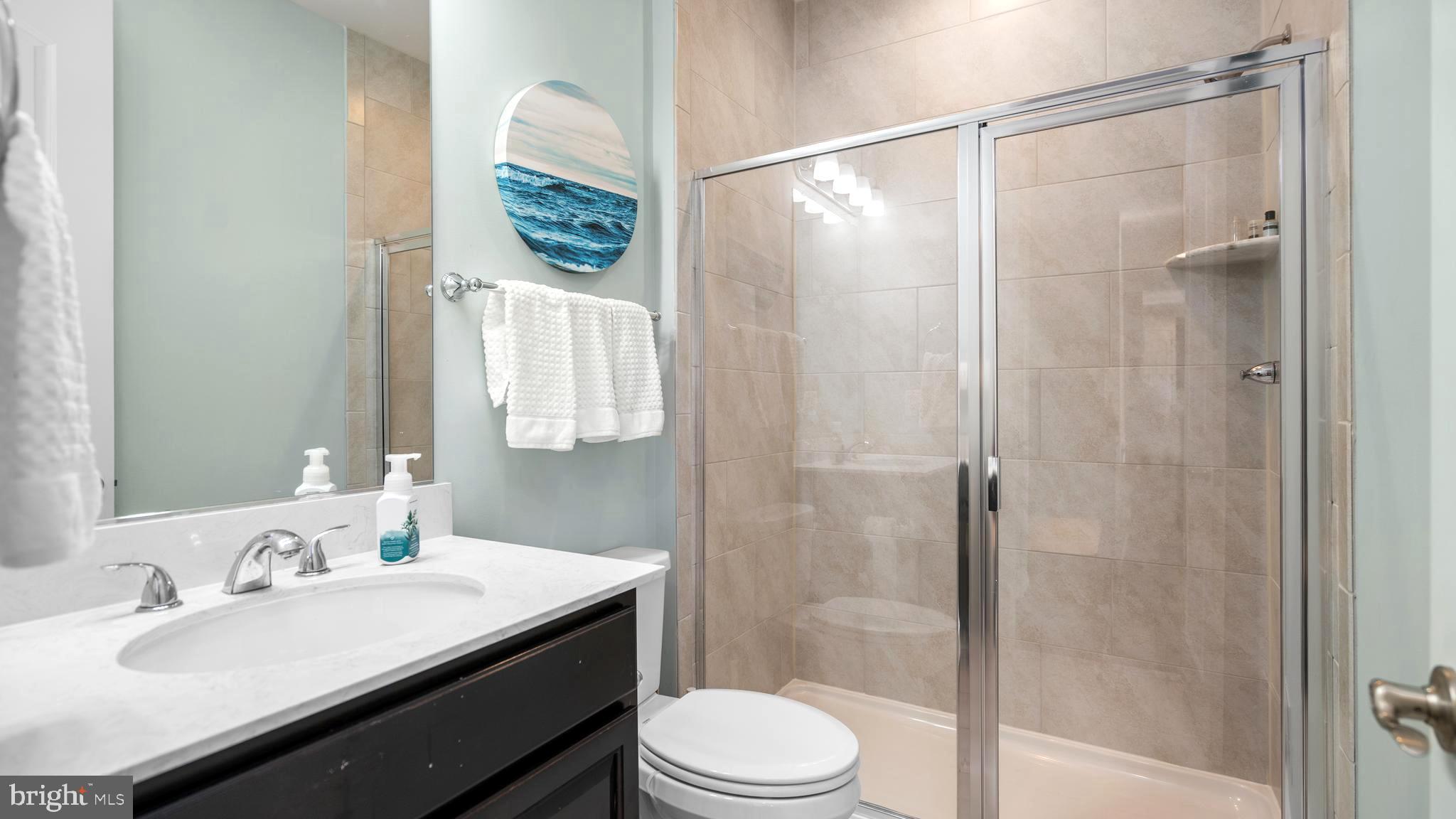 SHELTON WOODS - Residential