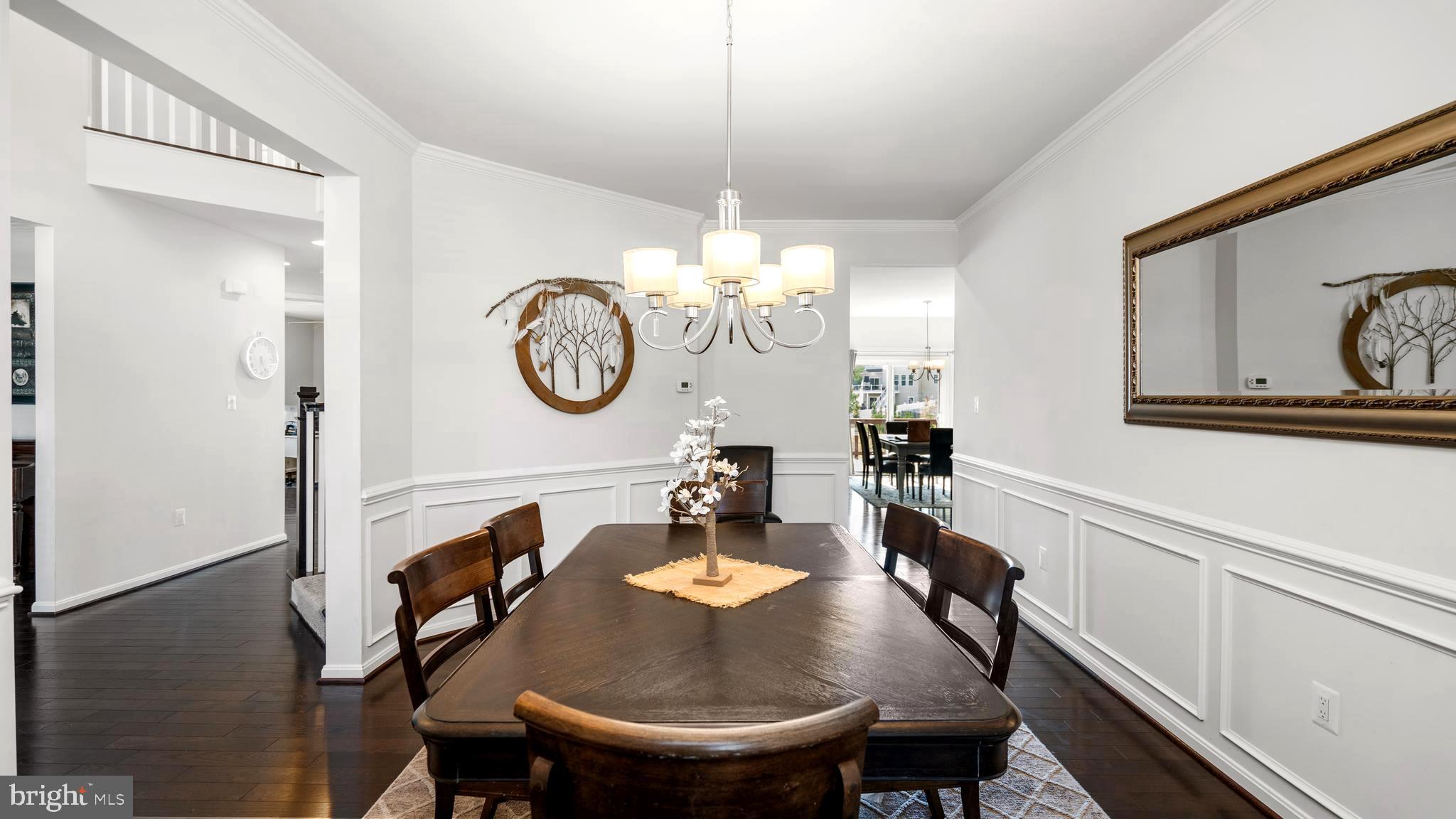 SHELTON WOODS - Residential