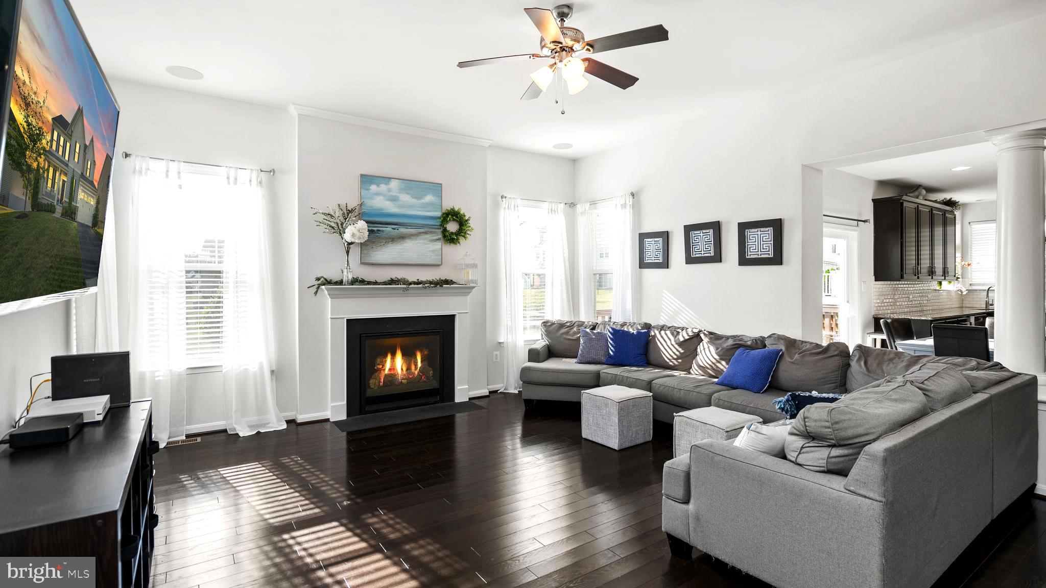 SHELTON WOODS - Residential