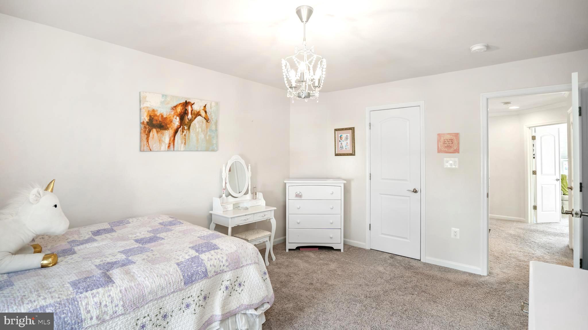 SHELTON WOODS - Residential