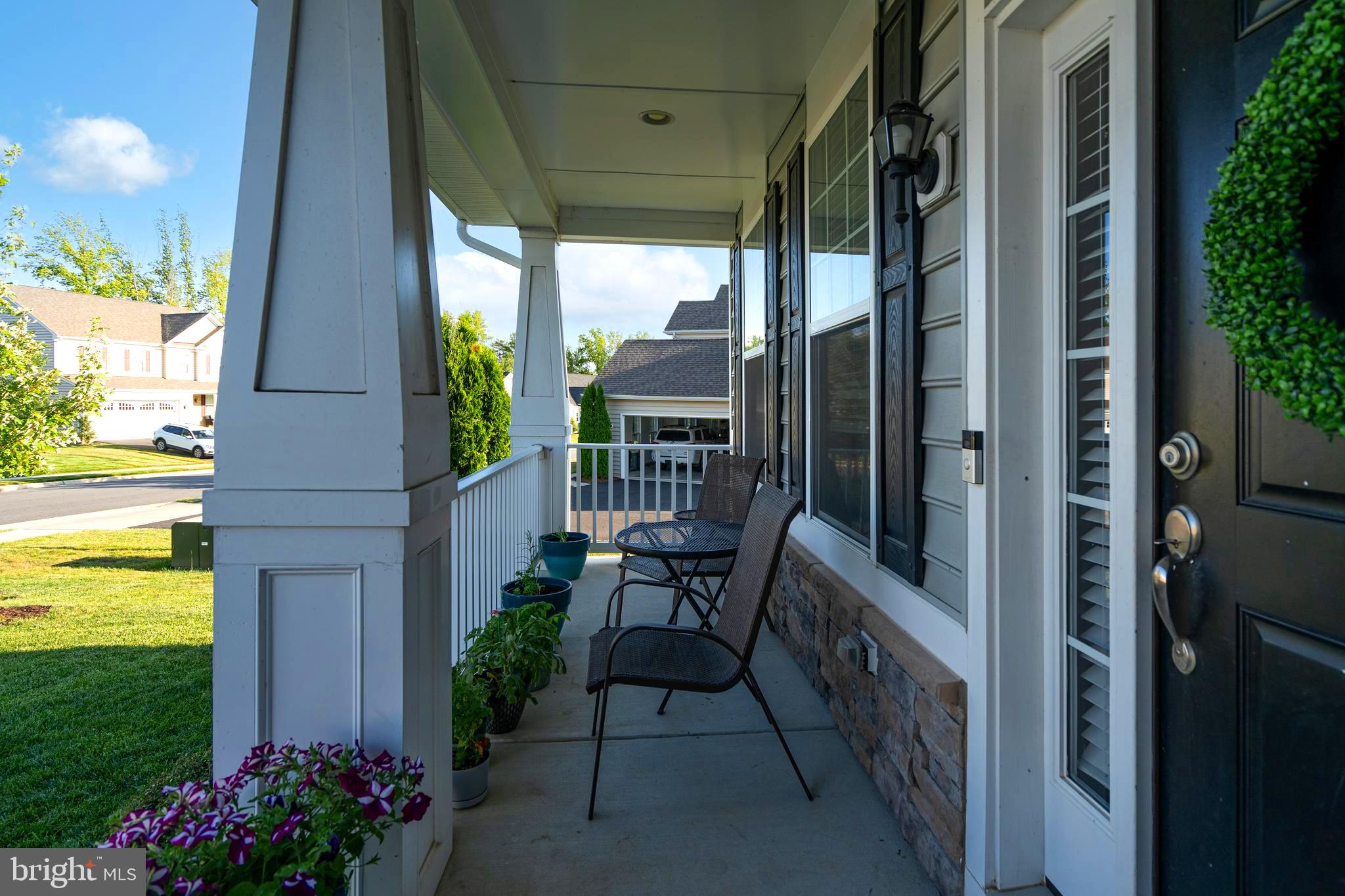 SHELTON WOODS - Residential