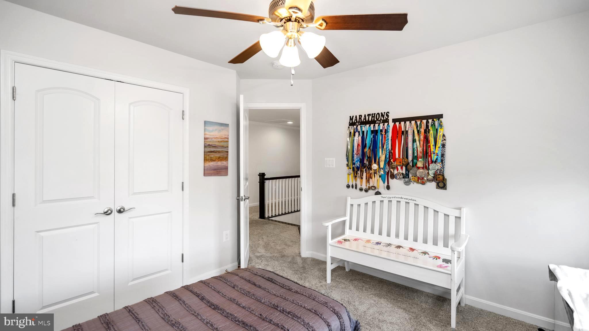 SHELTON WOODS - Residential