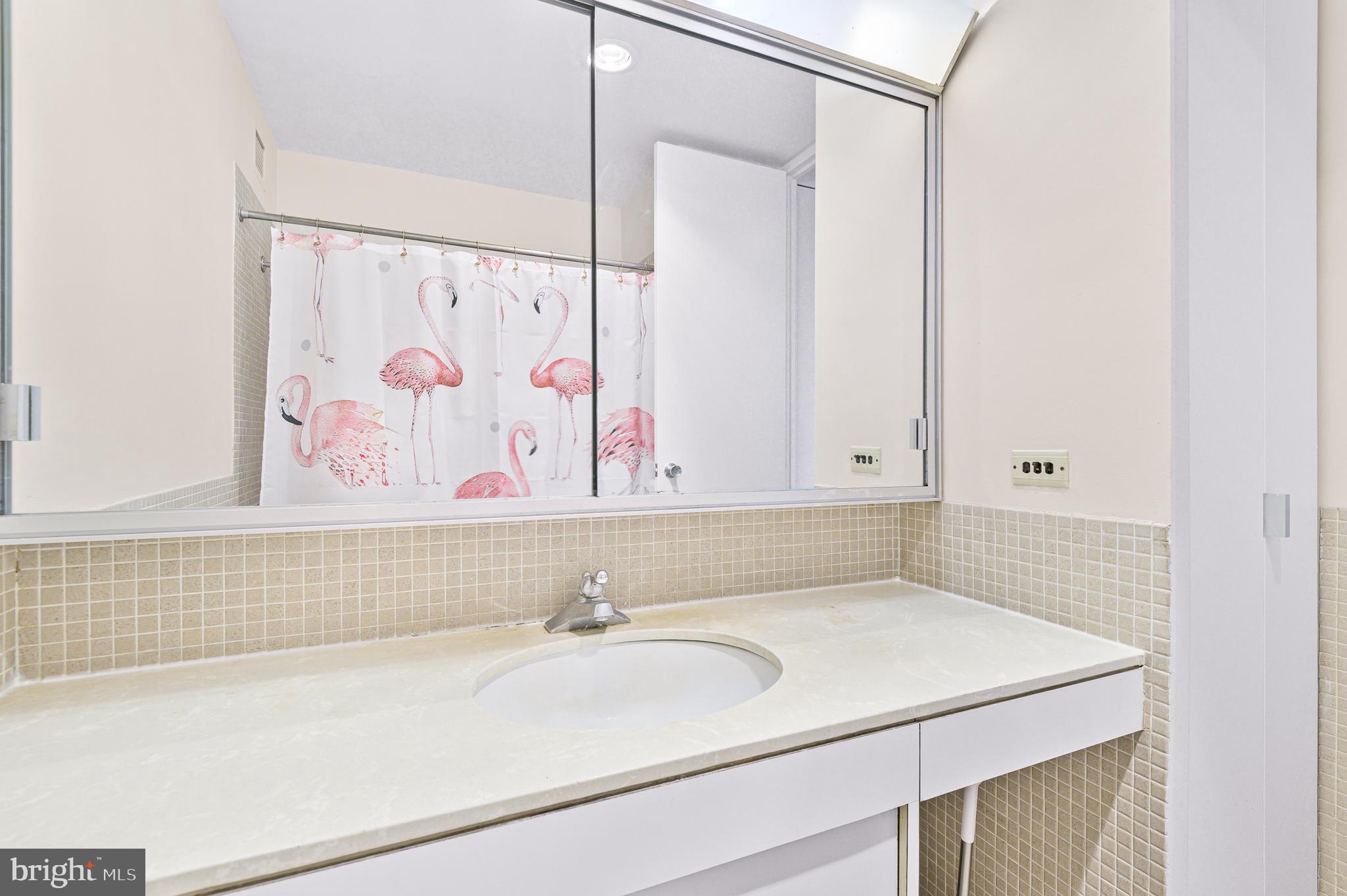 TUSCANY-CANTERBURY - Residential