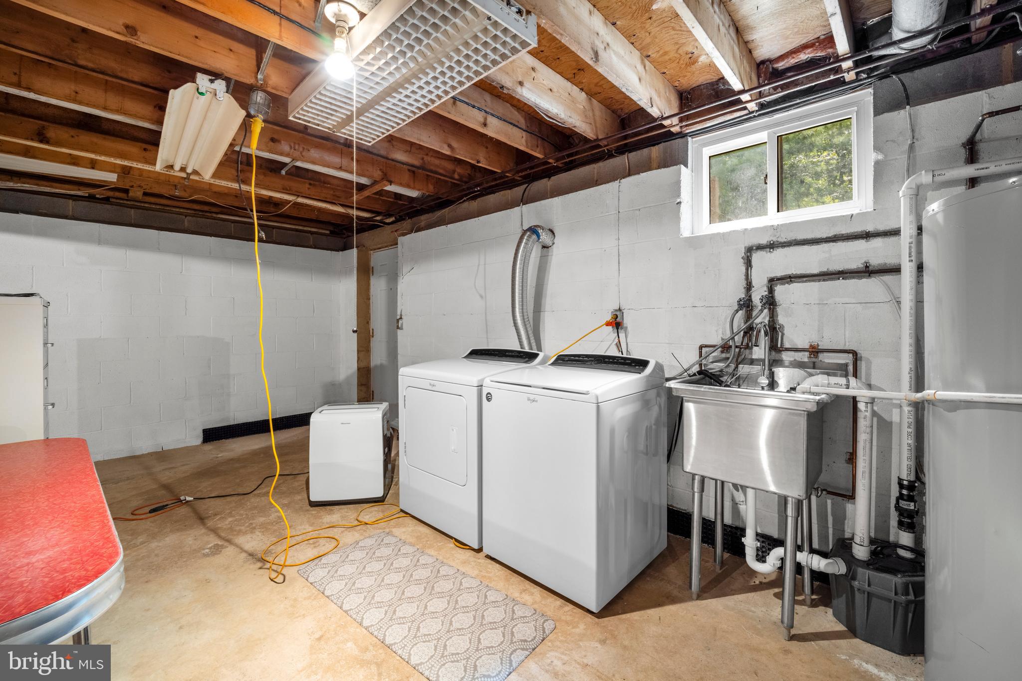 CHESTNUT RIDGE - Residential