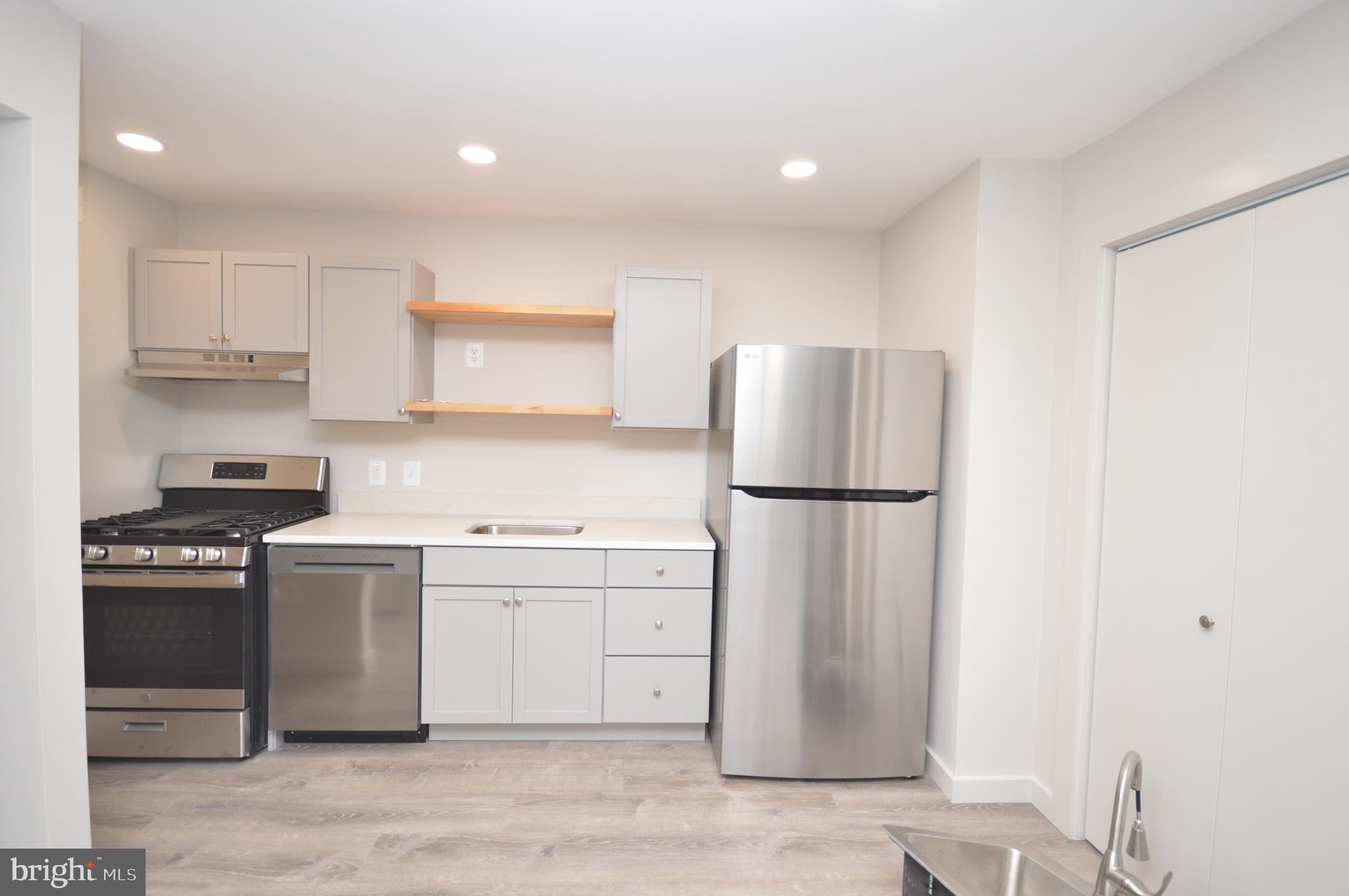 OCCOQUAN RIDGE - Residential Lease