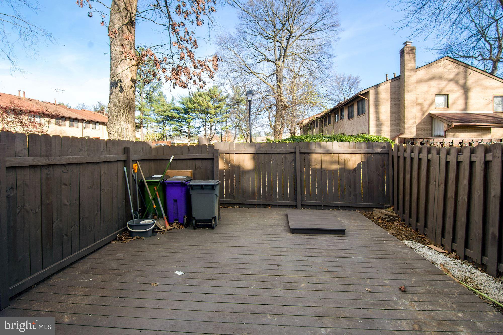 OAKLAND MILLS - Residential