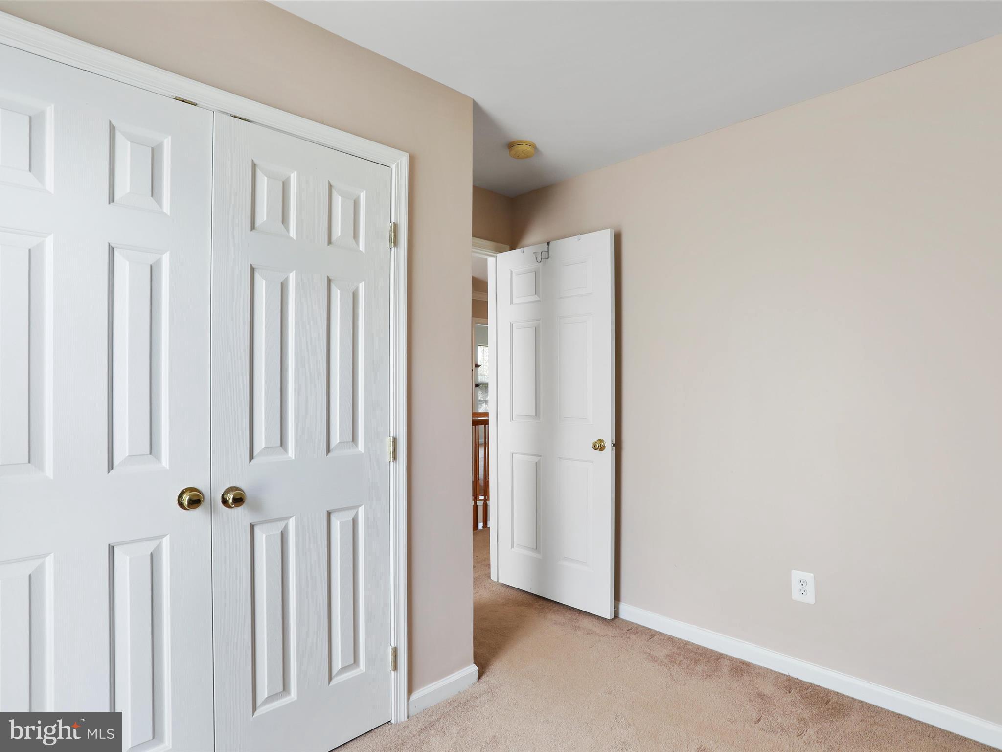 LAKELAND PLACE - Residential