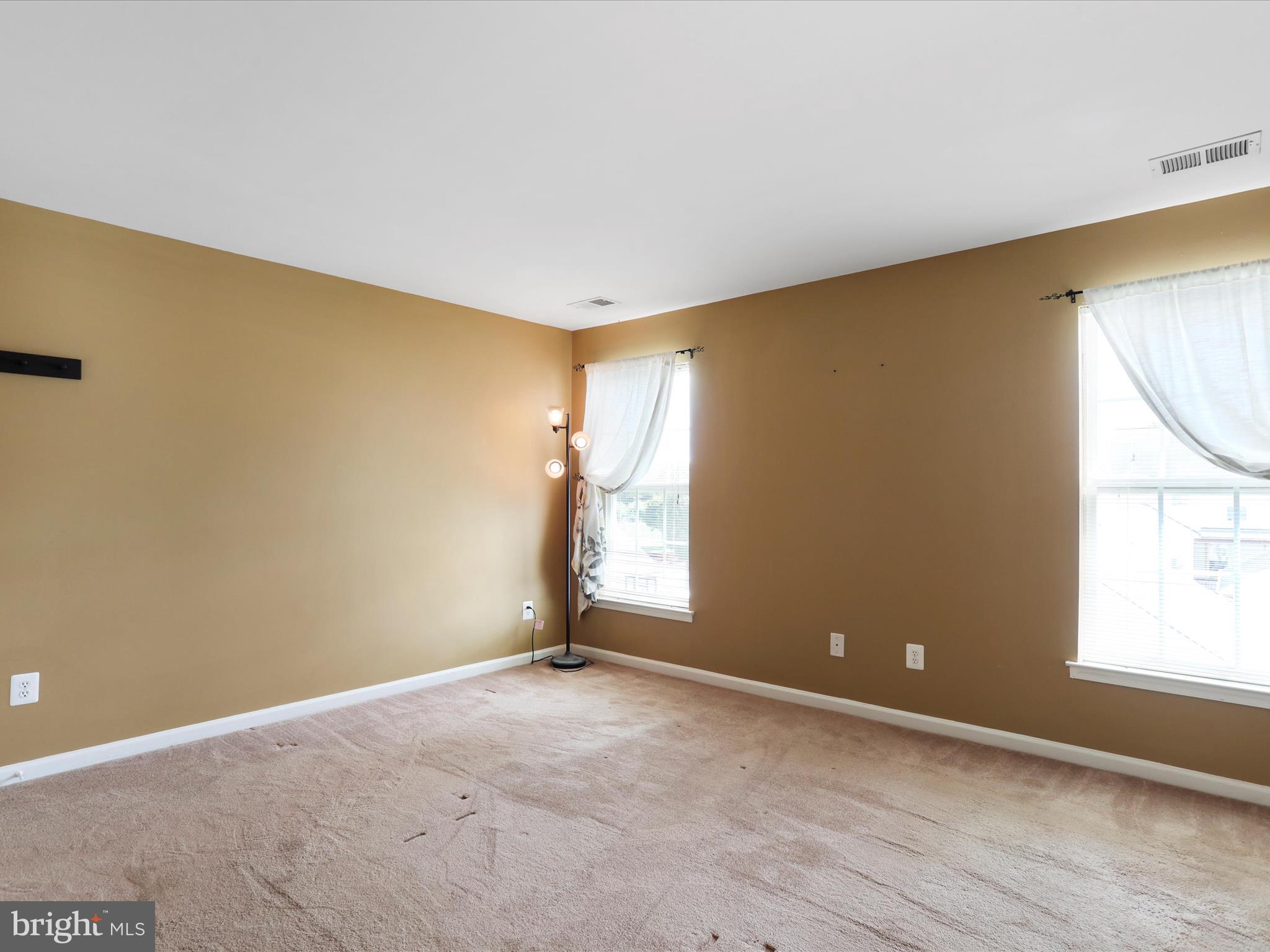 LAKELAND PLACE - Residential