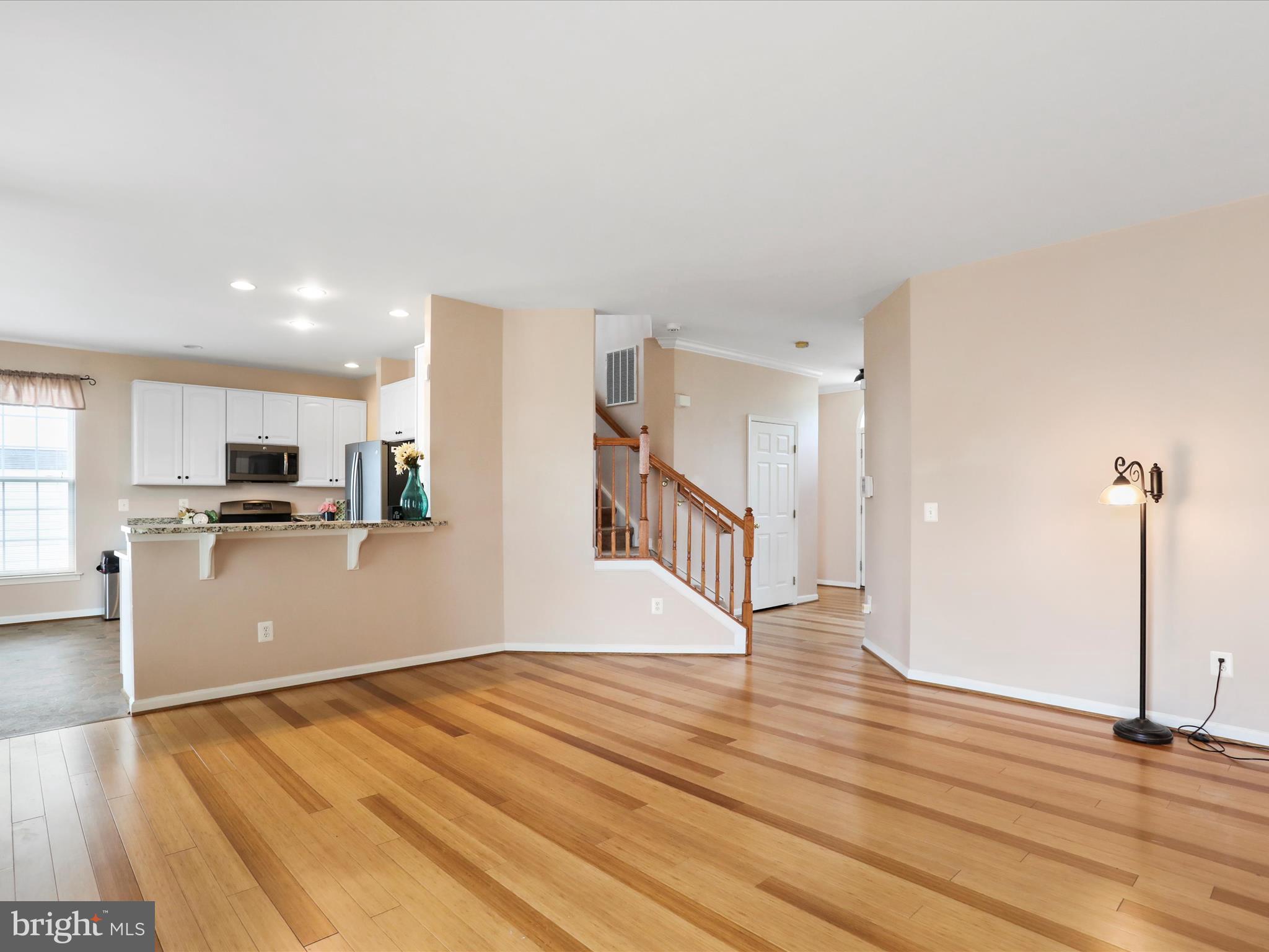 LAKELAND PLACE - Residential