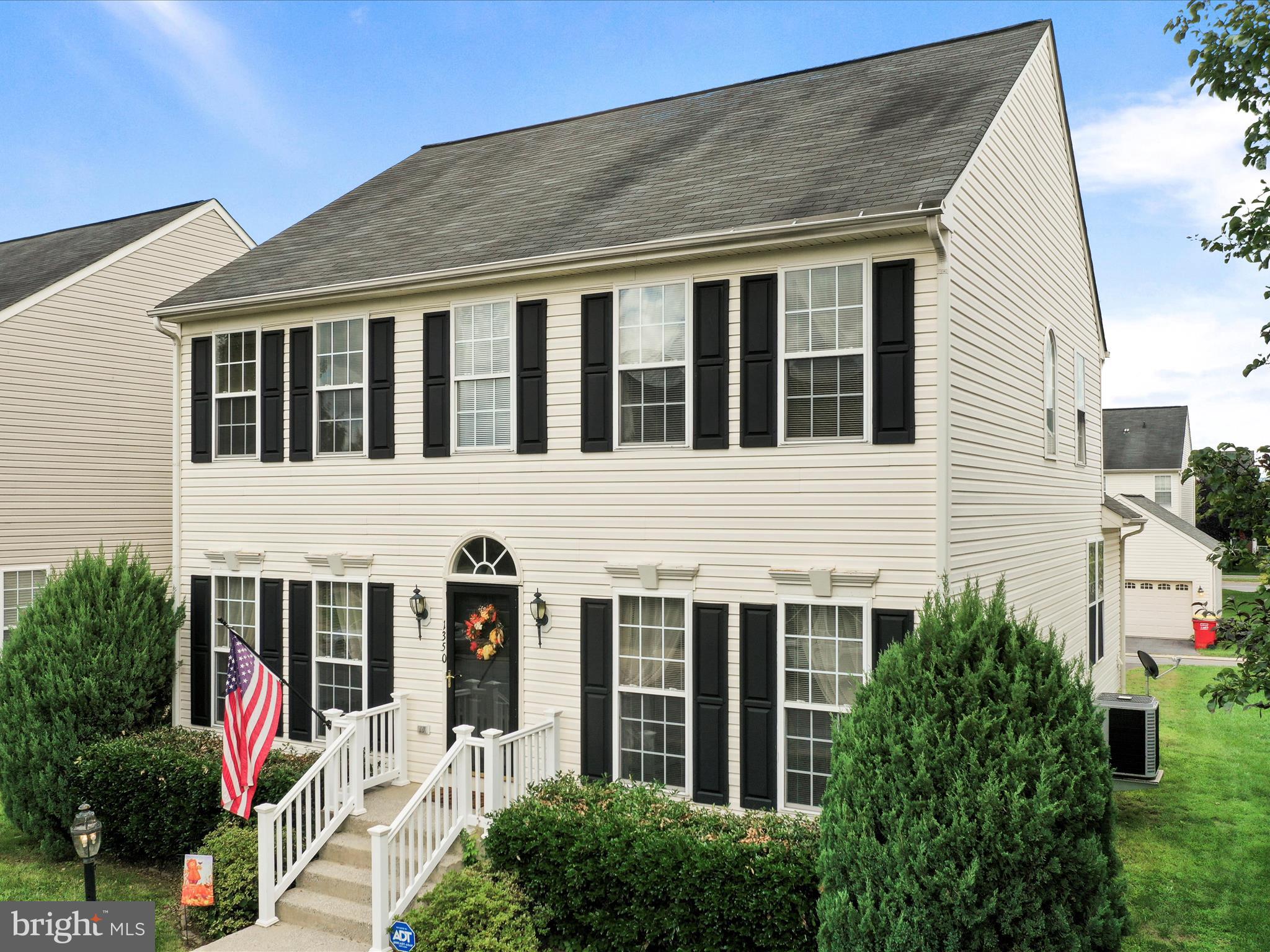 LAKELAND PLACE - Residential