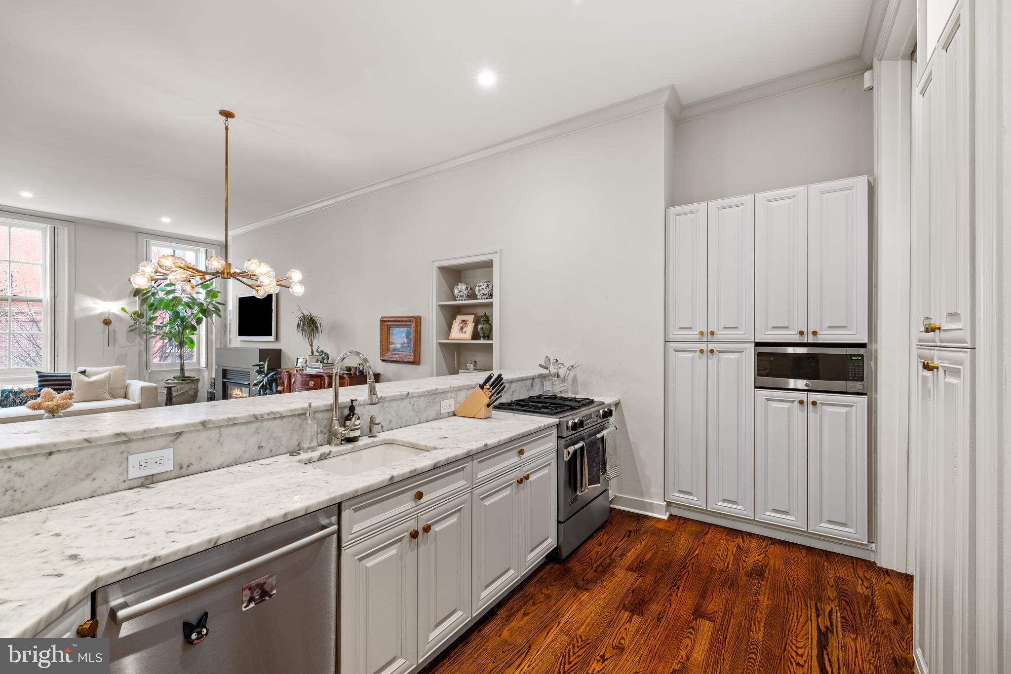 RITTENHOUSE SQUARE - Residential