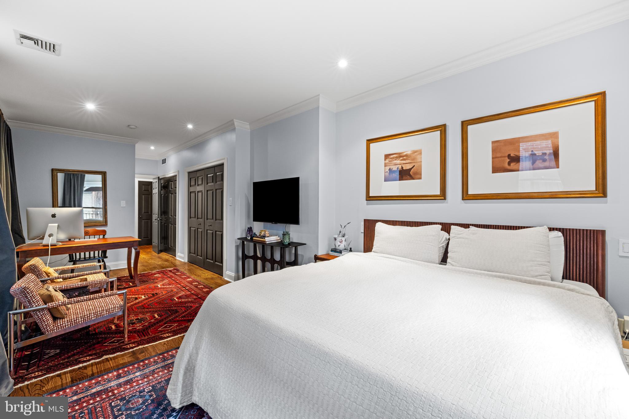 RITTENHOUSE SQUARE - Residential