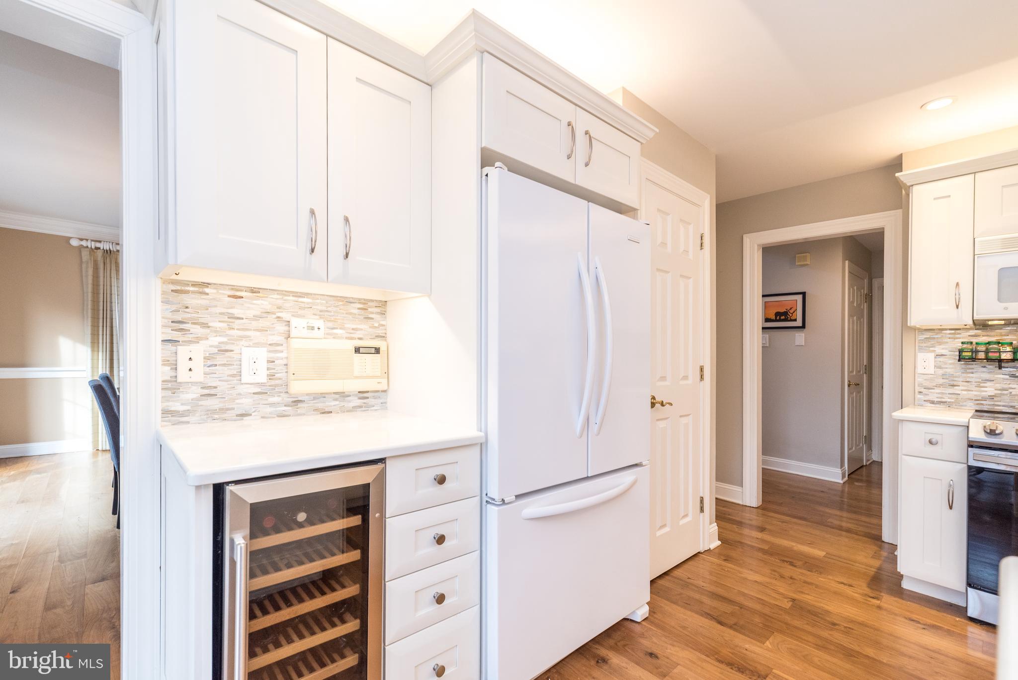 BELLE AIRE - Residential