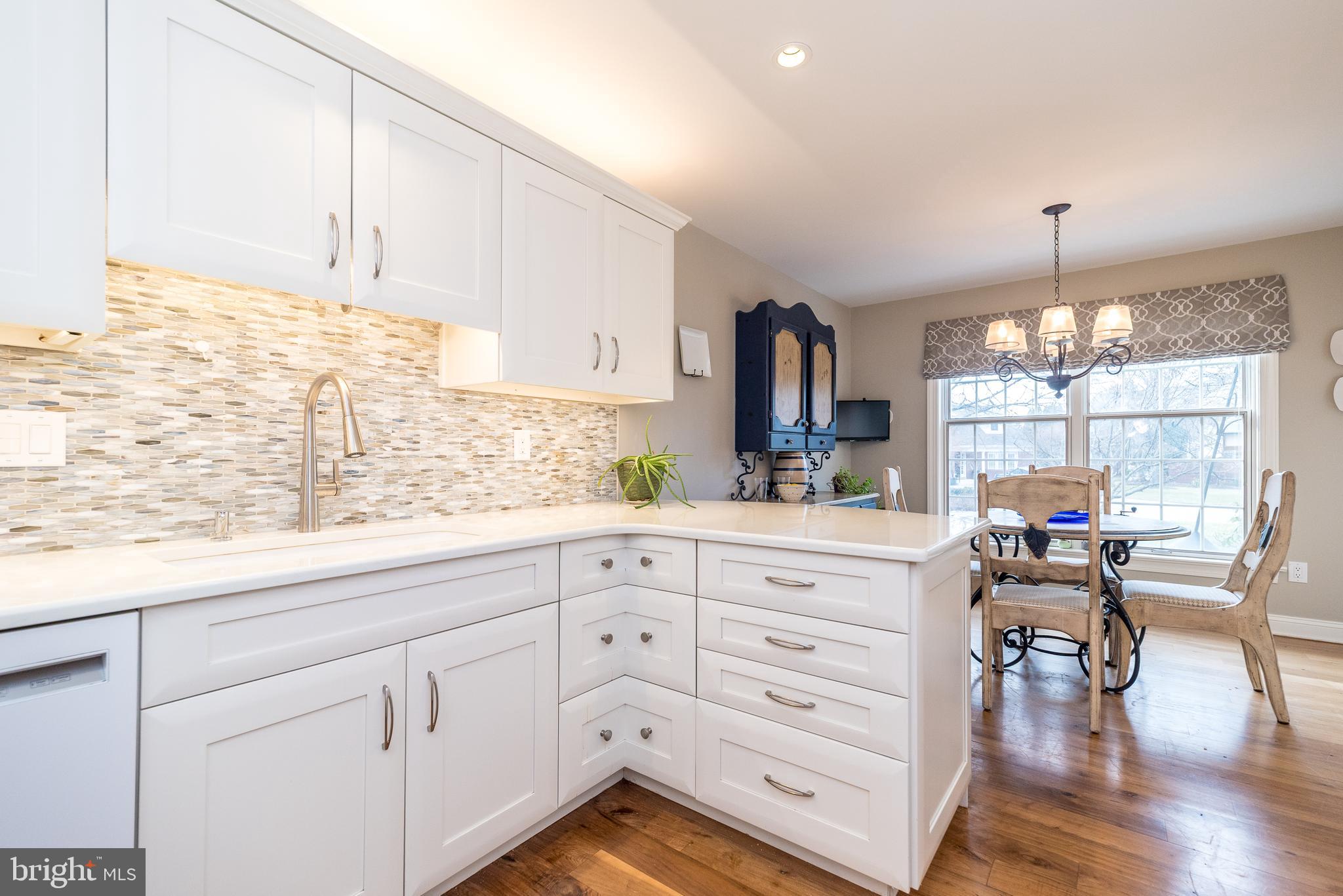 BELLE AIRE - Residential