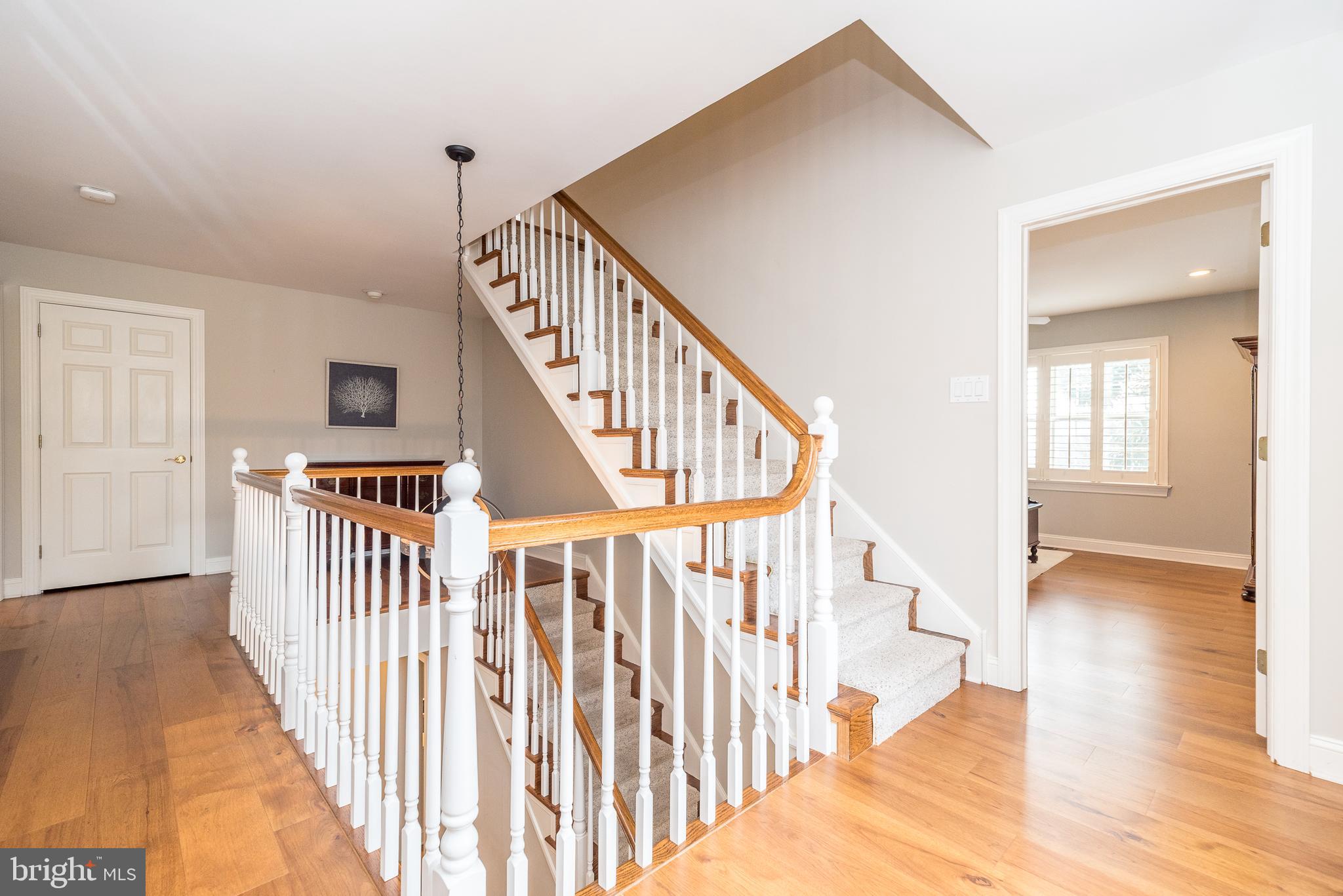 BELLE AIRE - Residential