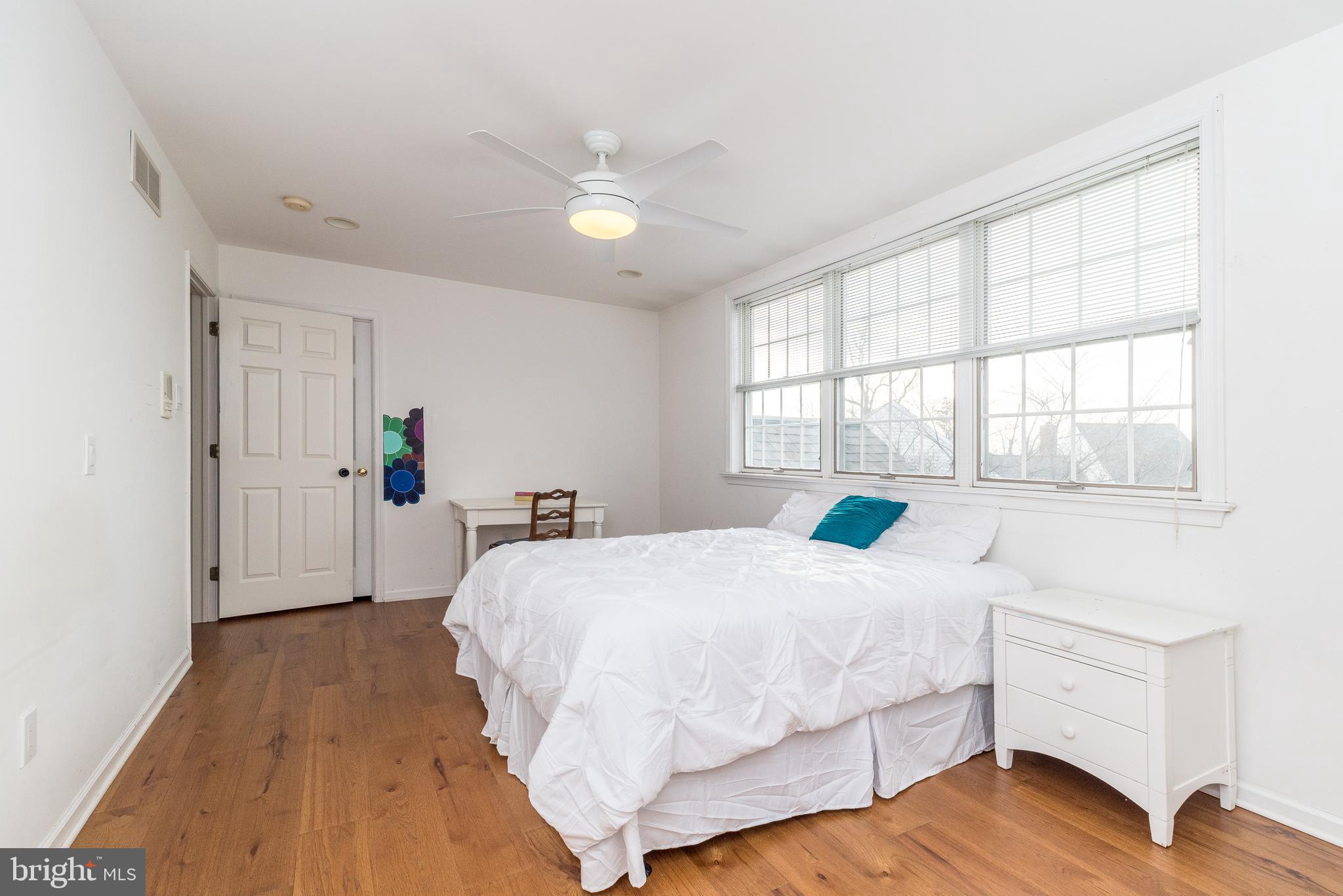 BELLE AIRE - Residential