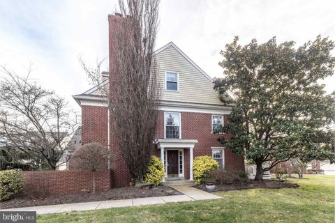 200 WESTMINSTER PLACE MAPLE GLEN PA 19002