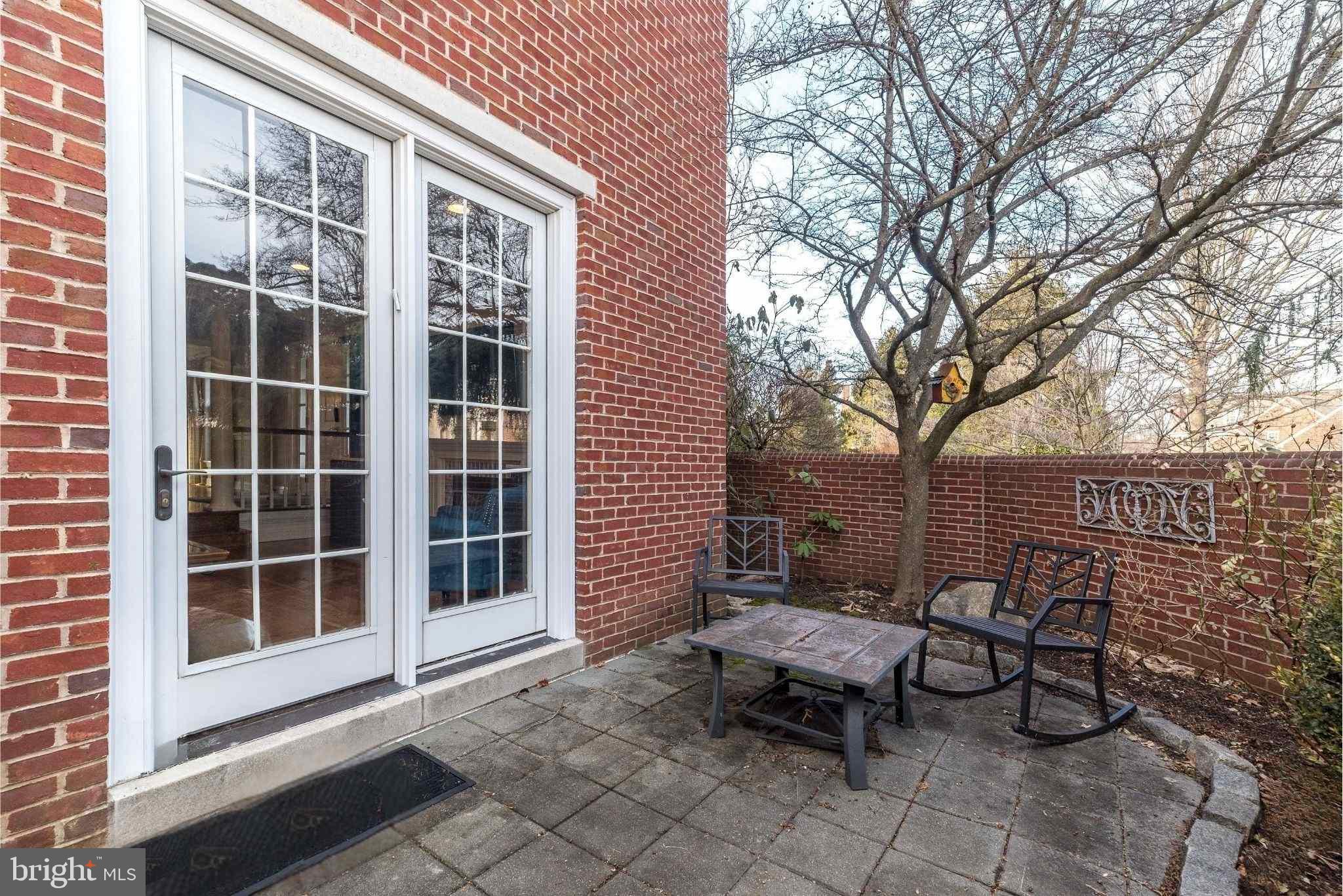 BELLE AIRE - Residential